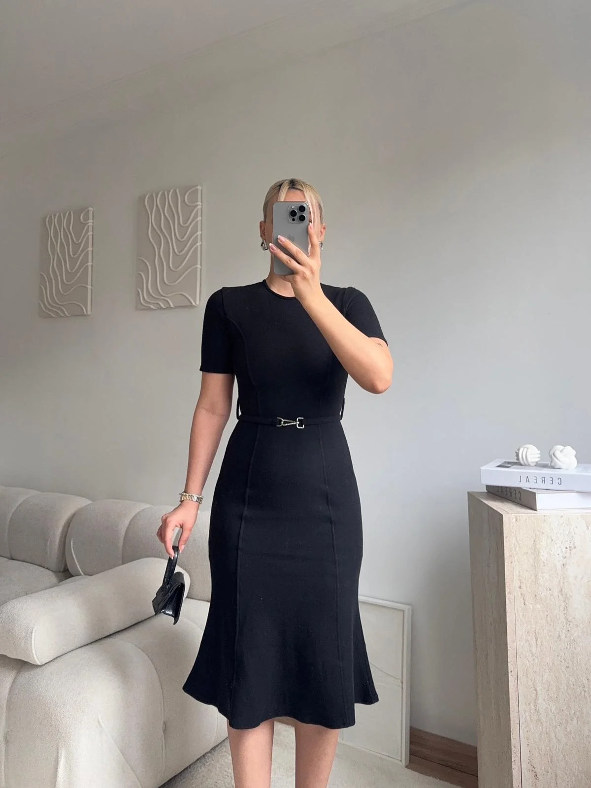 Kemerli Midi Triko Elbise - SİYAH