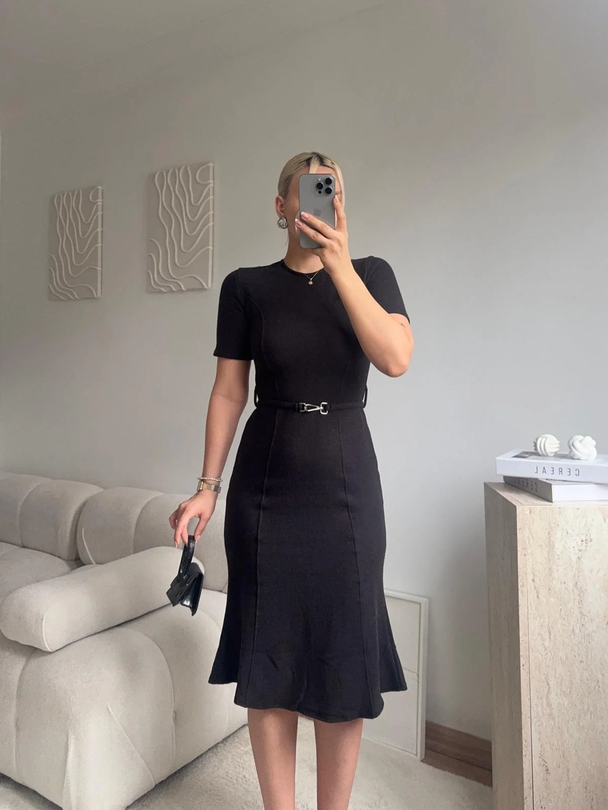 Kemerli Midi Triko Elbise - SİYAH