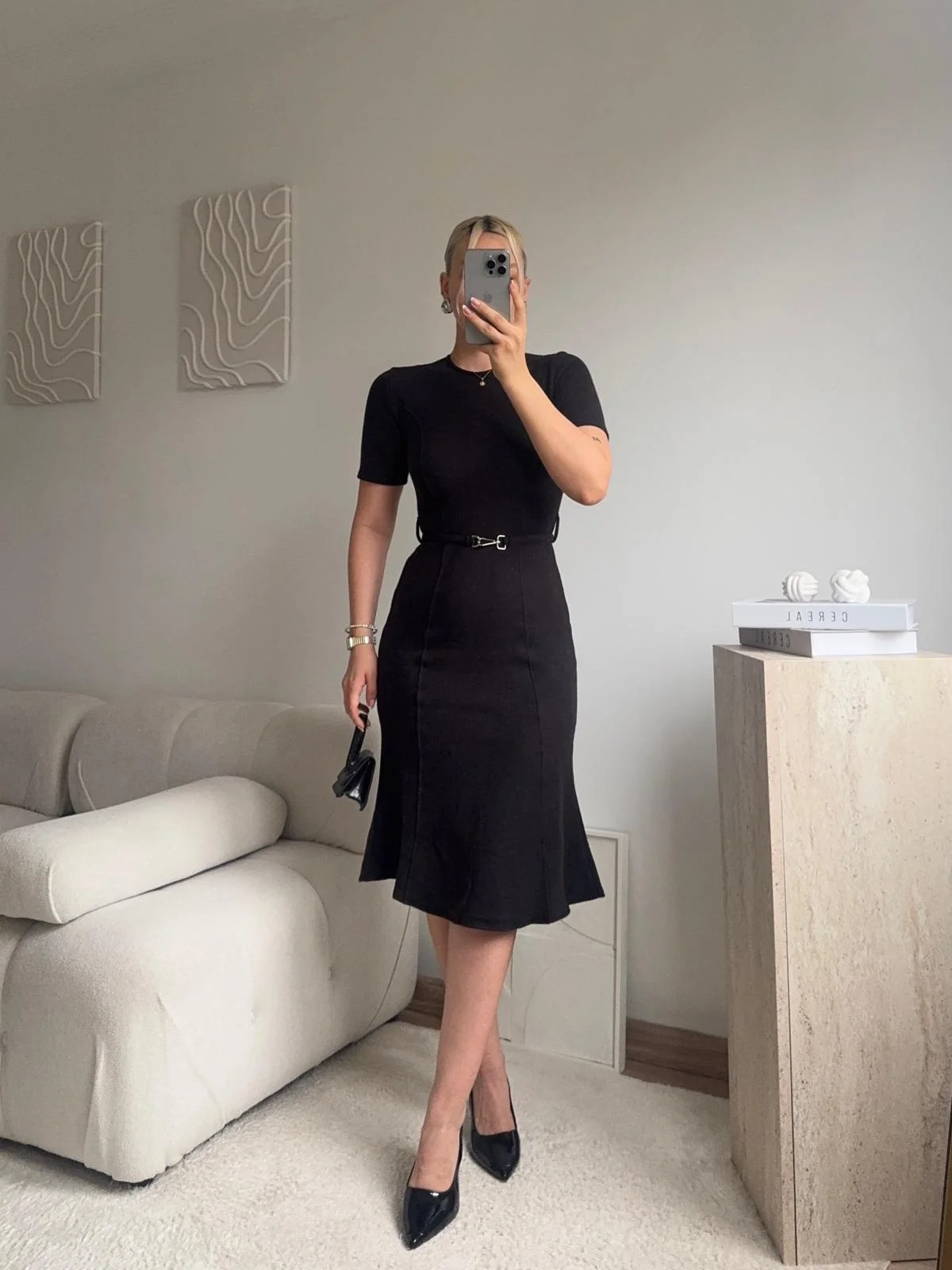 Kemerli Midi Triko Elbise - SİYAH