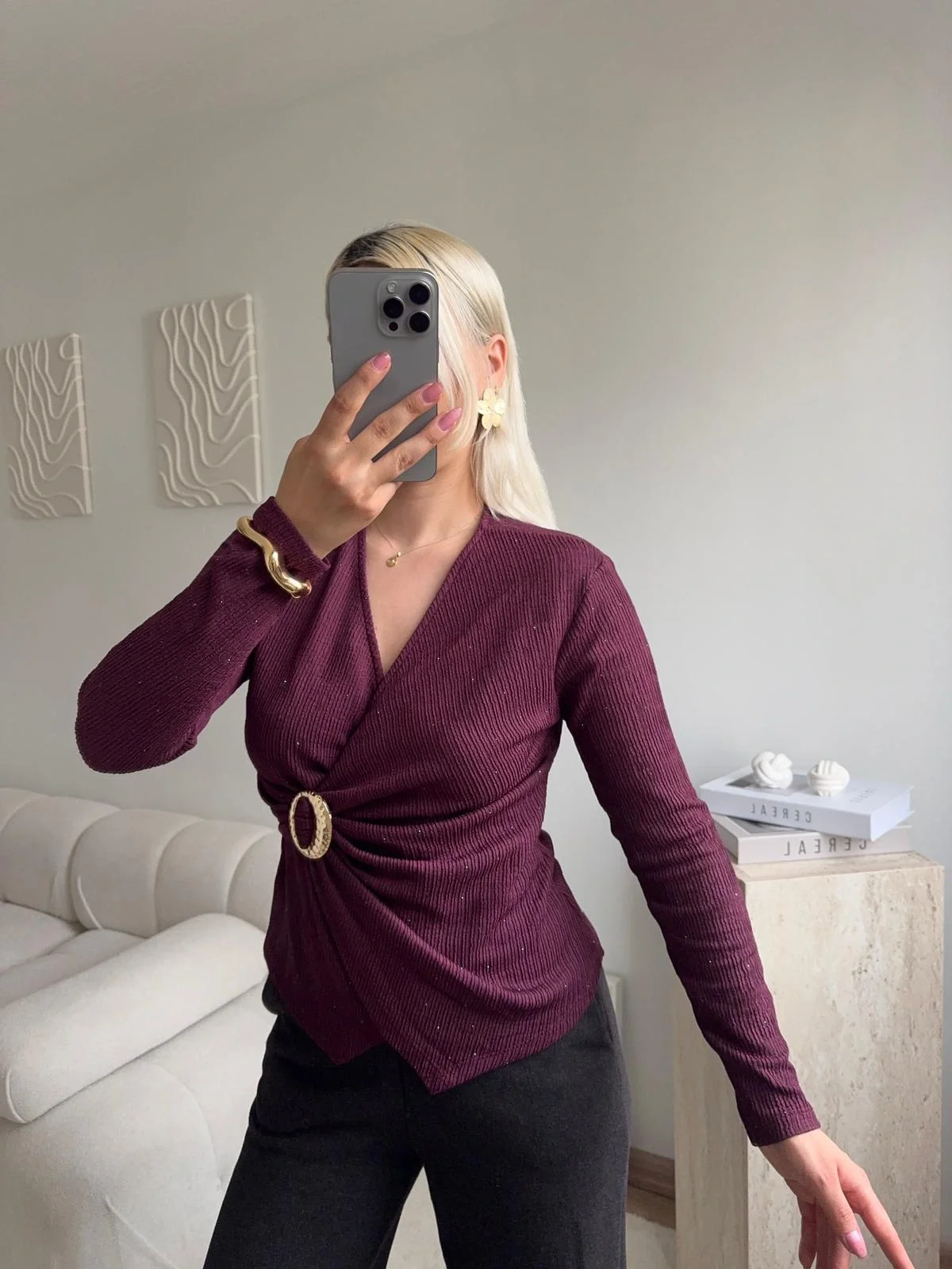 Kruvaze Aksesuarlı Taşlı Bluz - BORDO