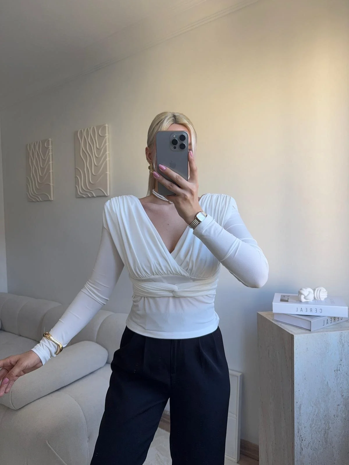 Kruvaze V Yaka Uzun Kollu Bluz - BEYAZ