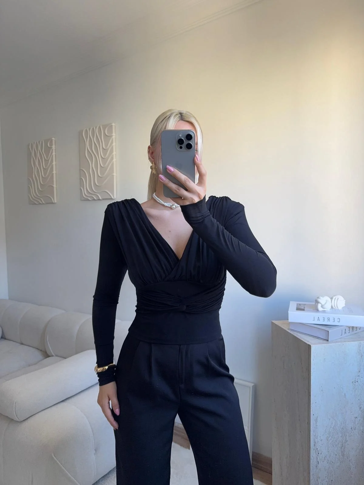 Kruvaze V Yaka Uzun Kollu Bluz - SİYAH