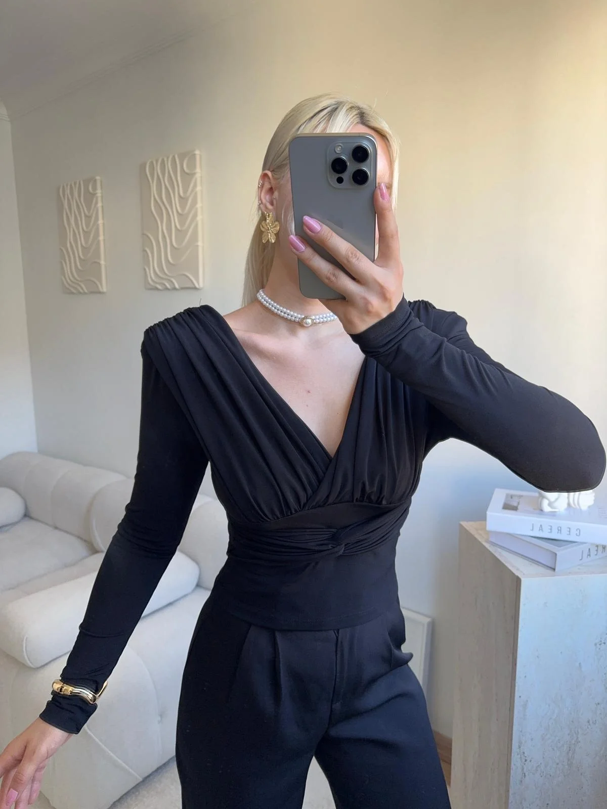 Kruvaze V Yaka Uzun Kollu Bluz - SİYAH