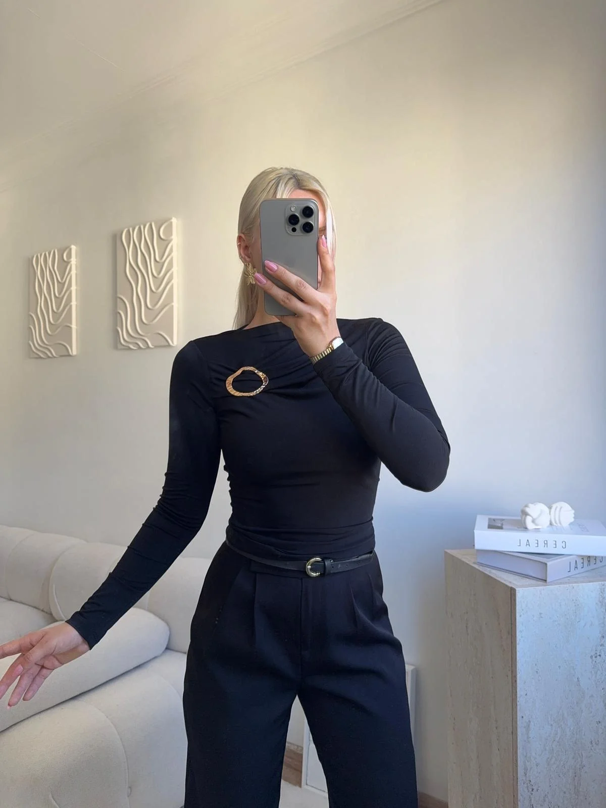 Luna Toka Detaylı Drapeli Bluz - SİYAH