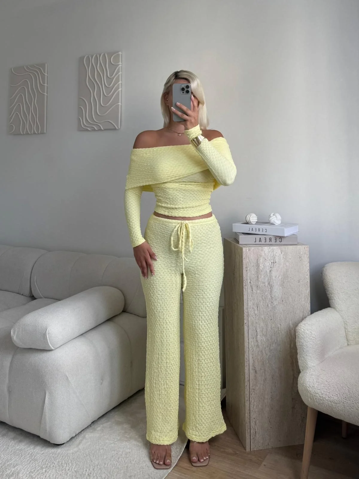 Madonna Yaka Crop & Pantolon Takım - SARI