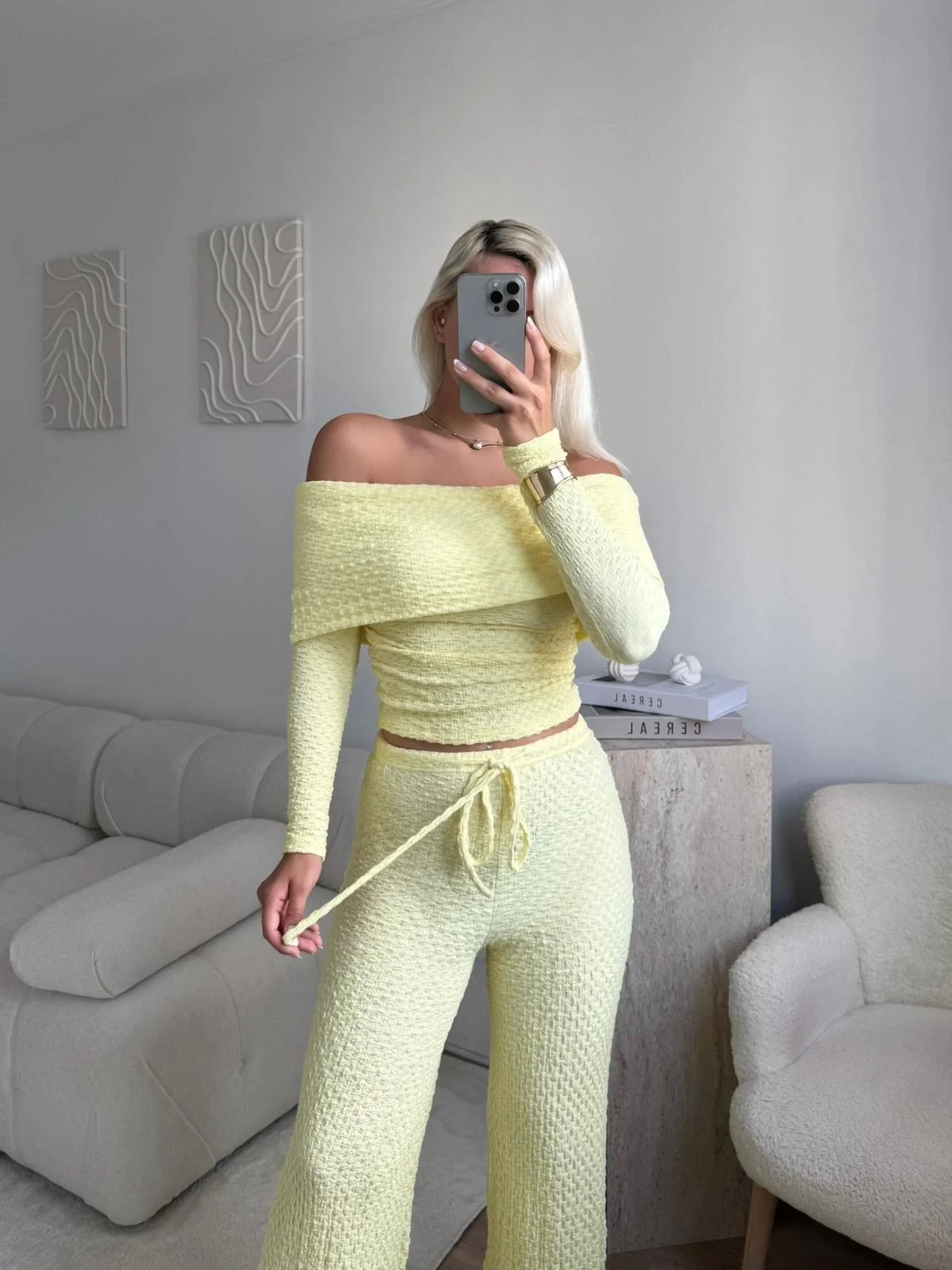 Madonna Yaka Crop & Pantolon Takım - SARI