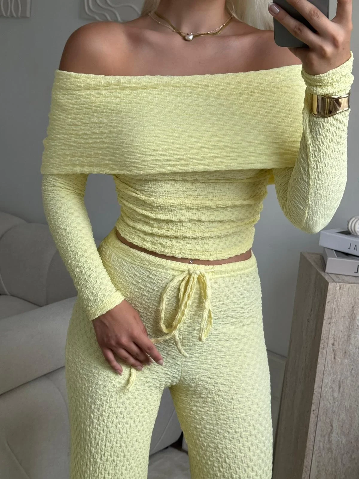 Madonna Yaka Crop & Pantolon Takım - SARI