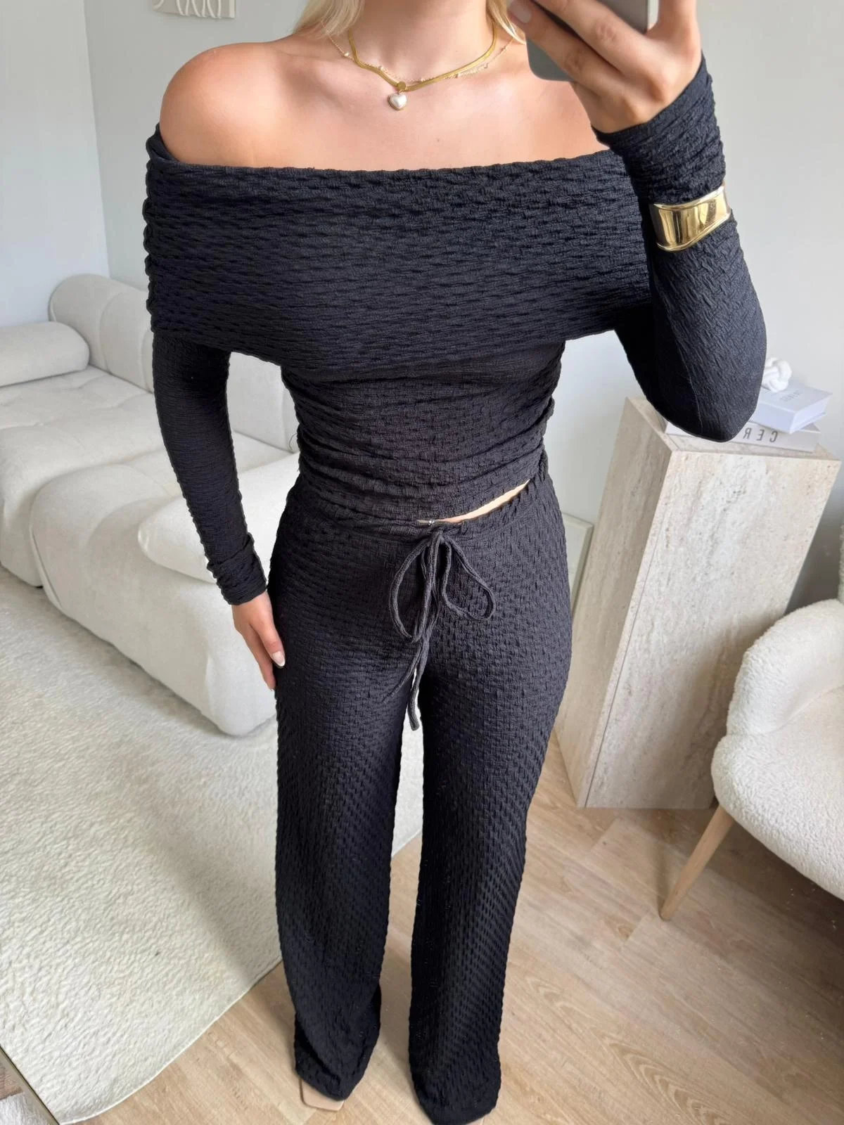 Madonna Yaka Crop & Pantolon Takım - SİYAH