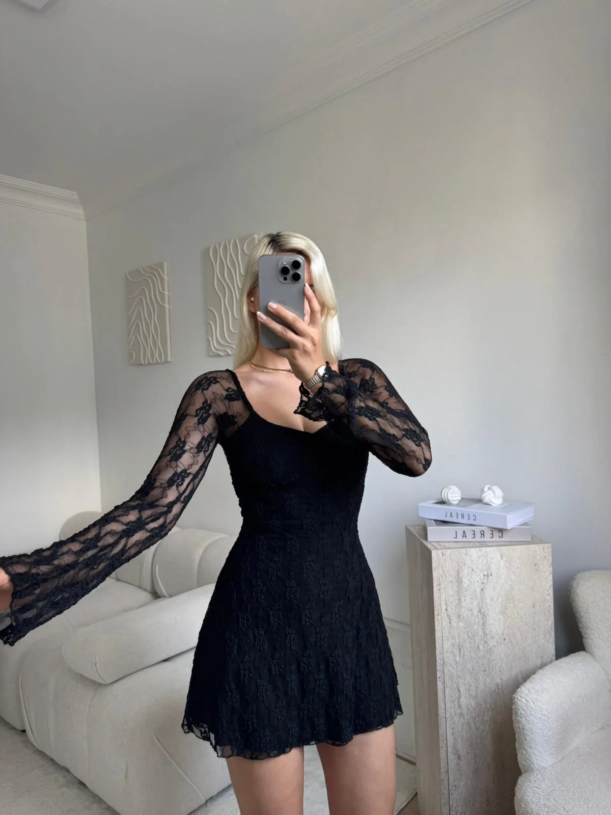 Madonna Yaka Dantel Astarlı Elbise - SİYAH