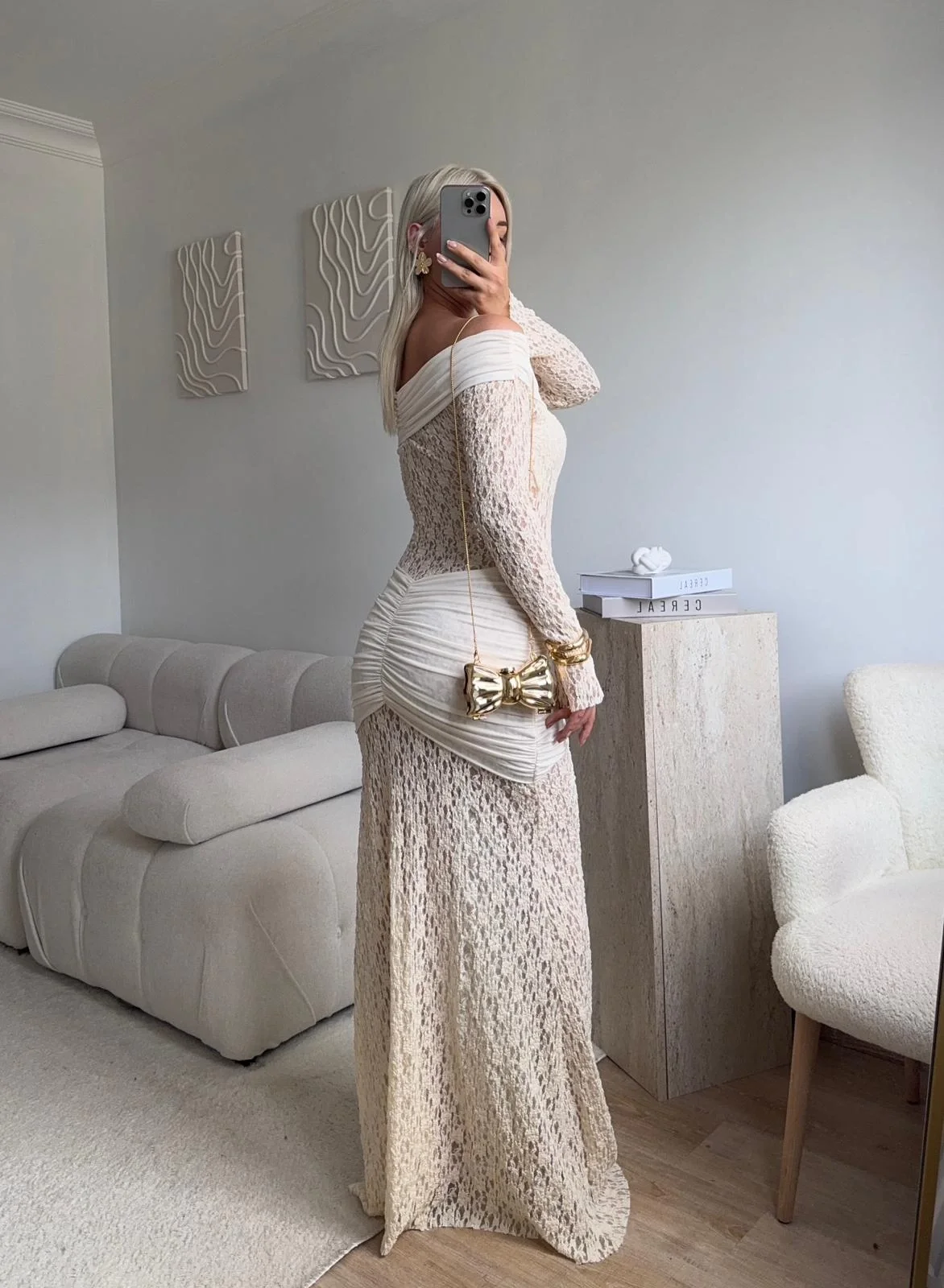 Madonna Yaka Dantel Elbise - BEJ