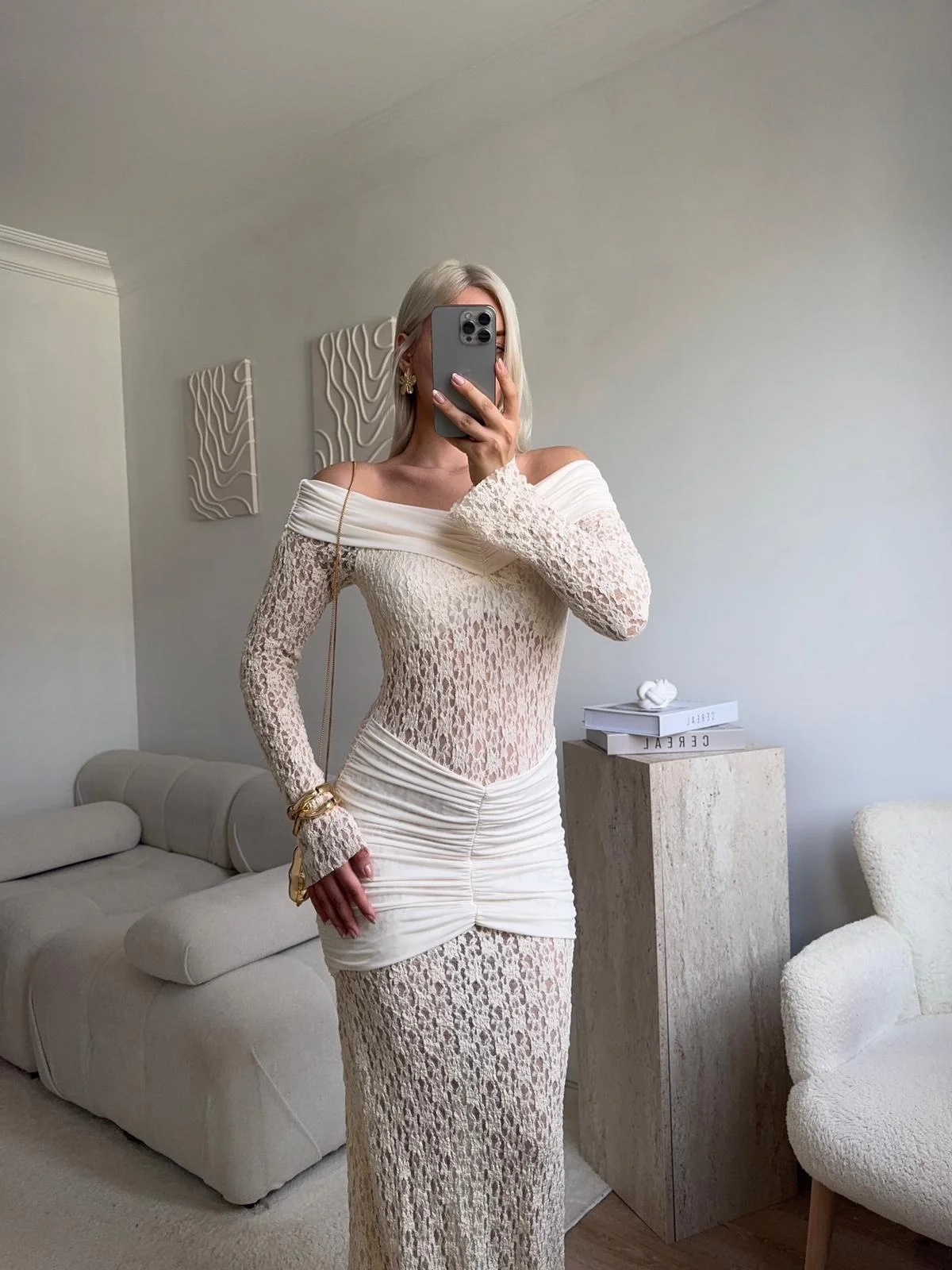 Madonna Yaka Dantel Elbise - BEJ