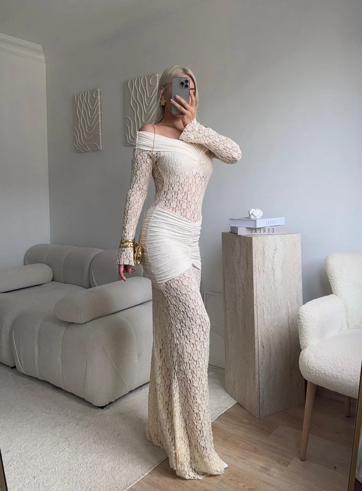 Madonna Yaka Dantel Elbise - BEJ