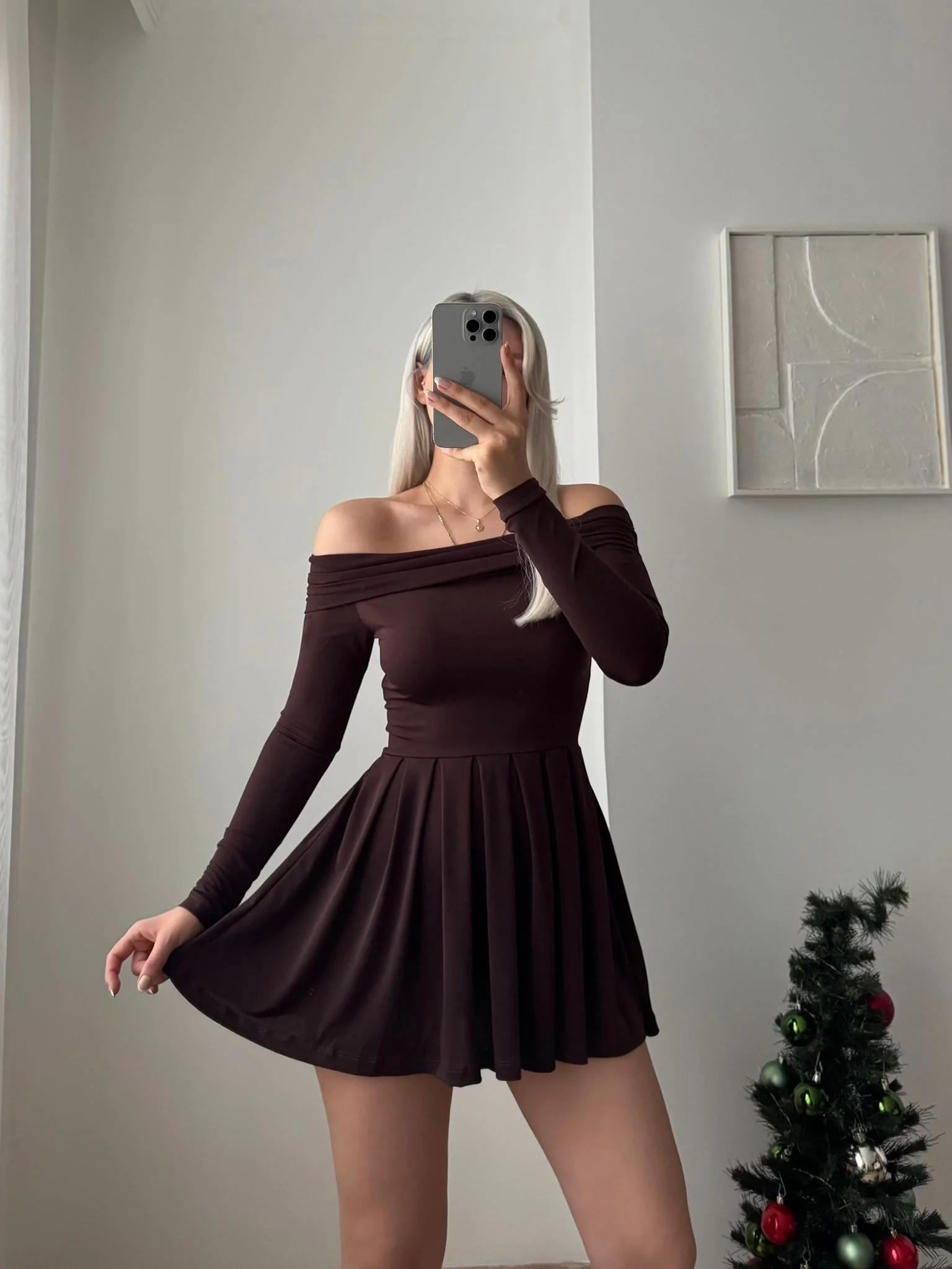 Madonna Yaka Pileli Elbise - ACI KAHVE