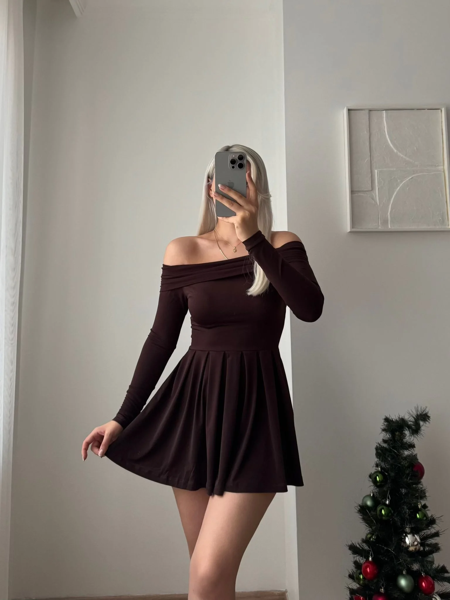 Madonna Yaka Pileli Elbise - ACI KAHVE