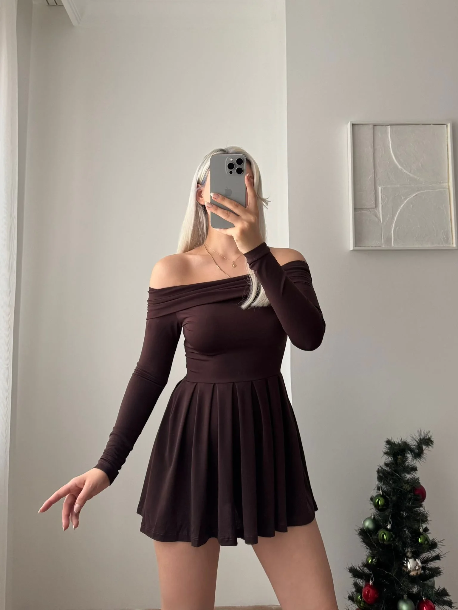 Madonna Yaka Pileli Elbise - ACI KAHVE