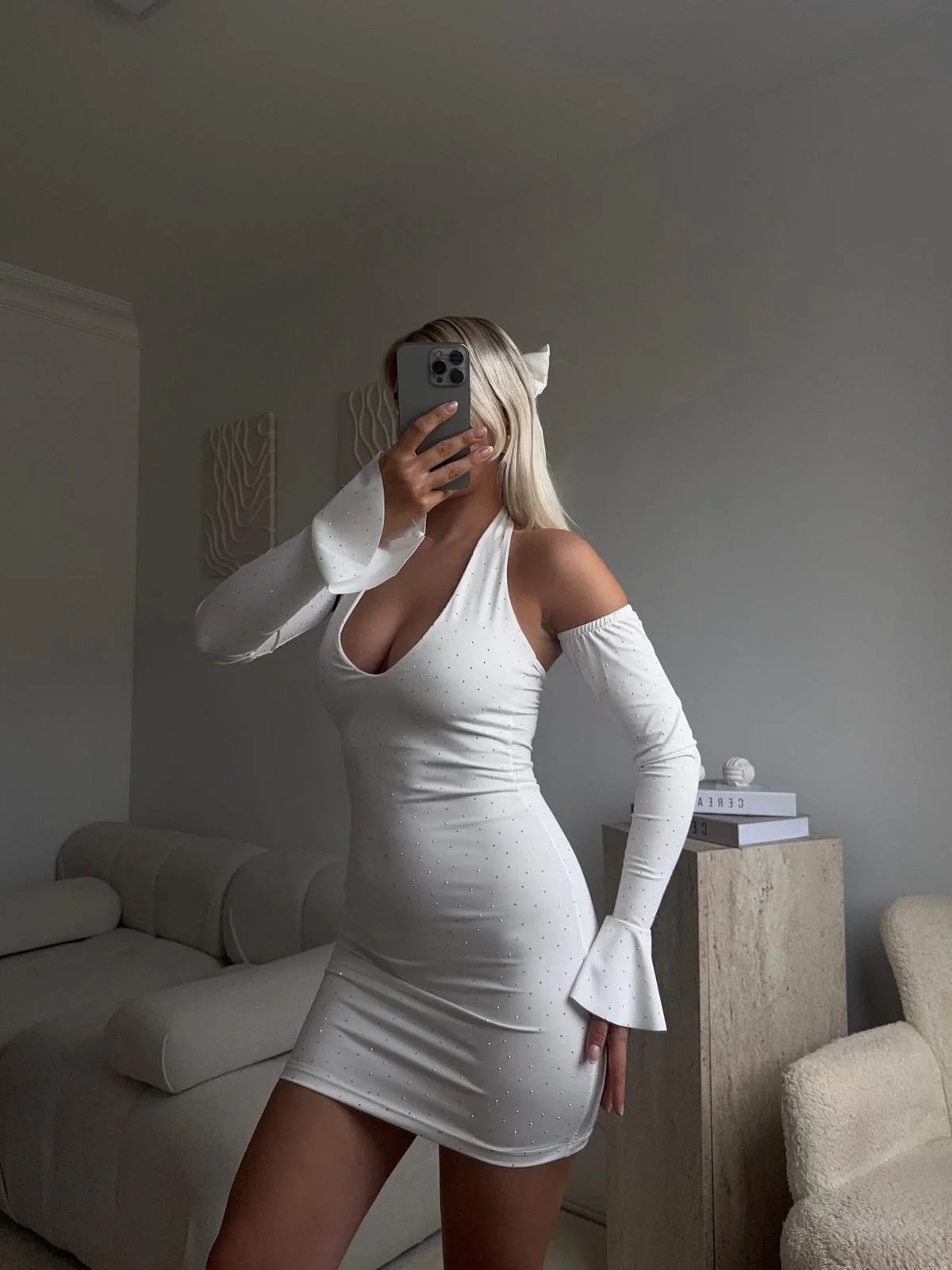 Madonna Yaka Taşlı Elbise - BEYAZ