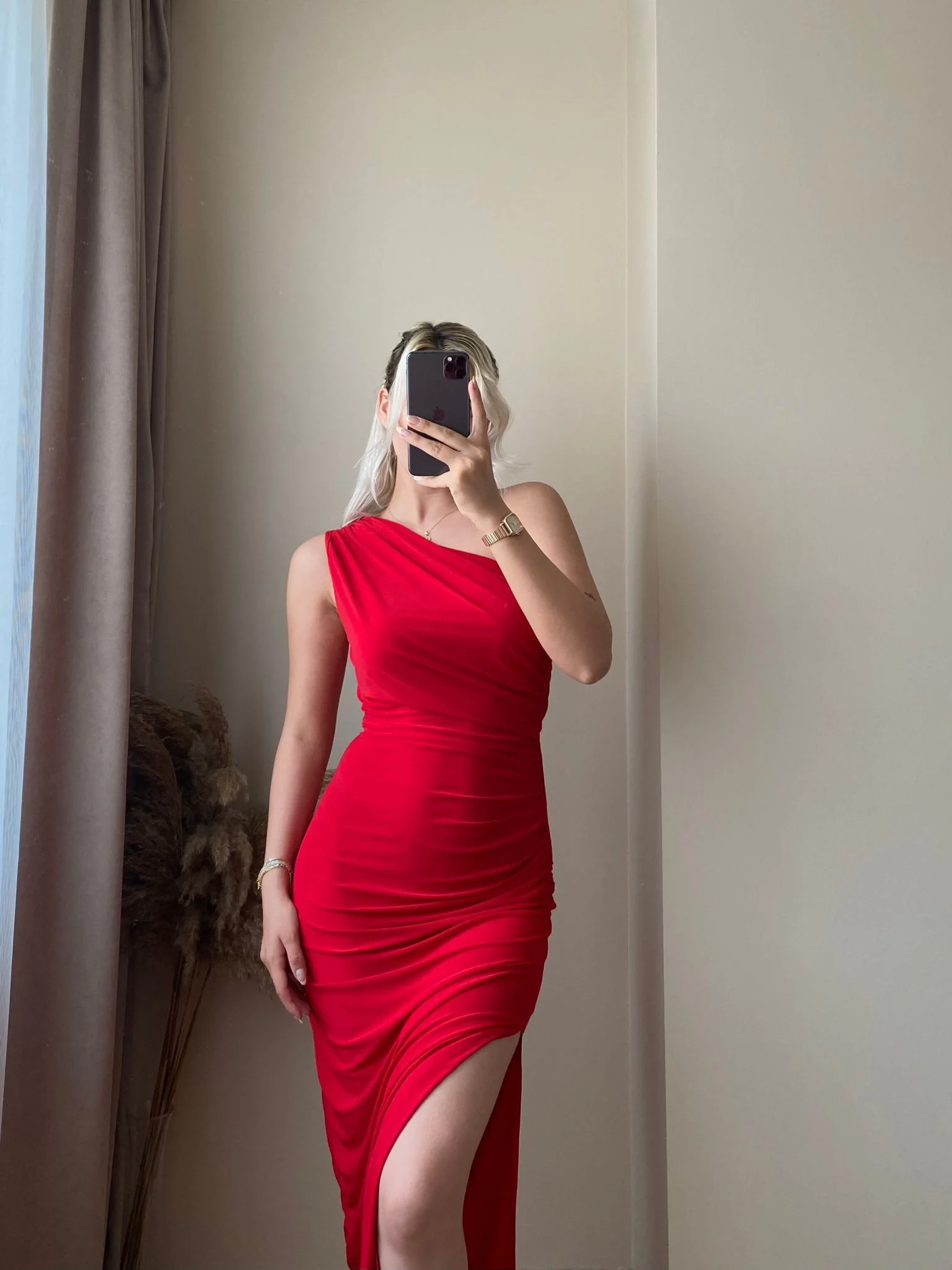 Omuz Detay Drapeli Elbise- KIRMIZI