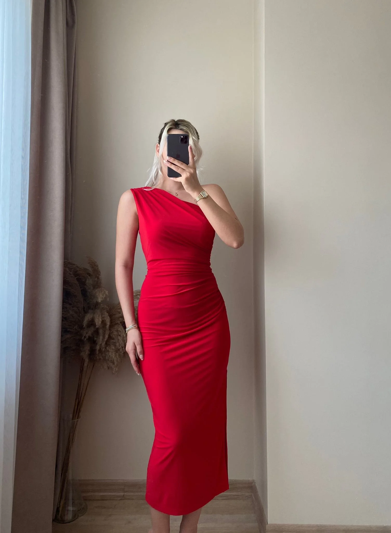 Omuz Detay Drapeli Elbise- KIRMIZI