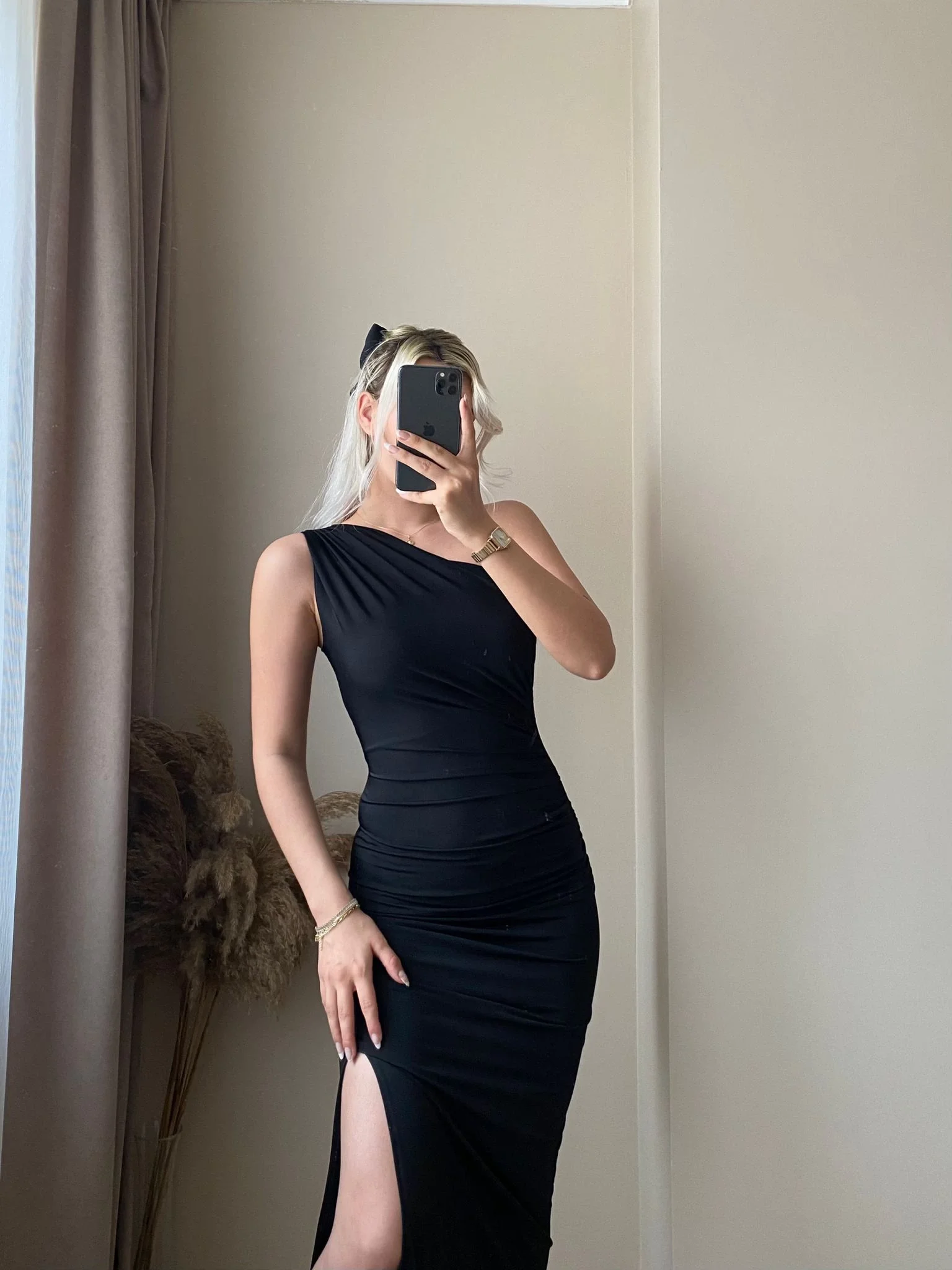 Omuz Detay Drapeli Elbise-SİYAH