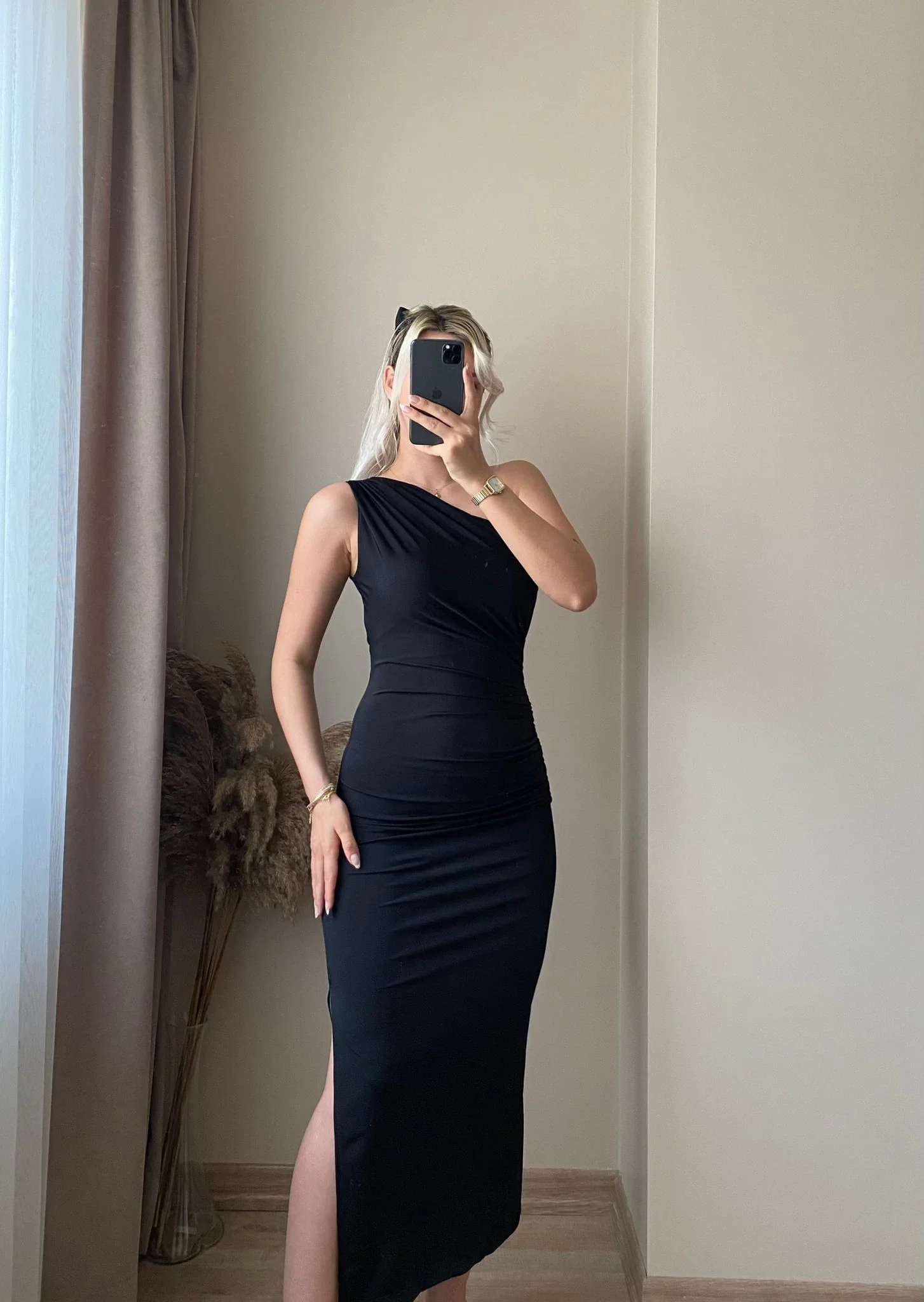 Omuz Detay Drapeli Elbise-SİYAH