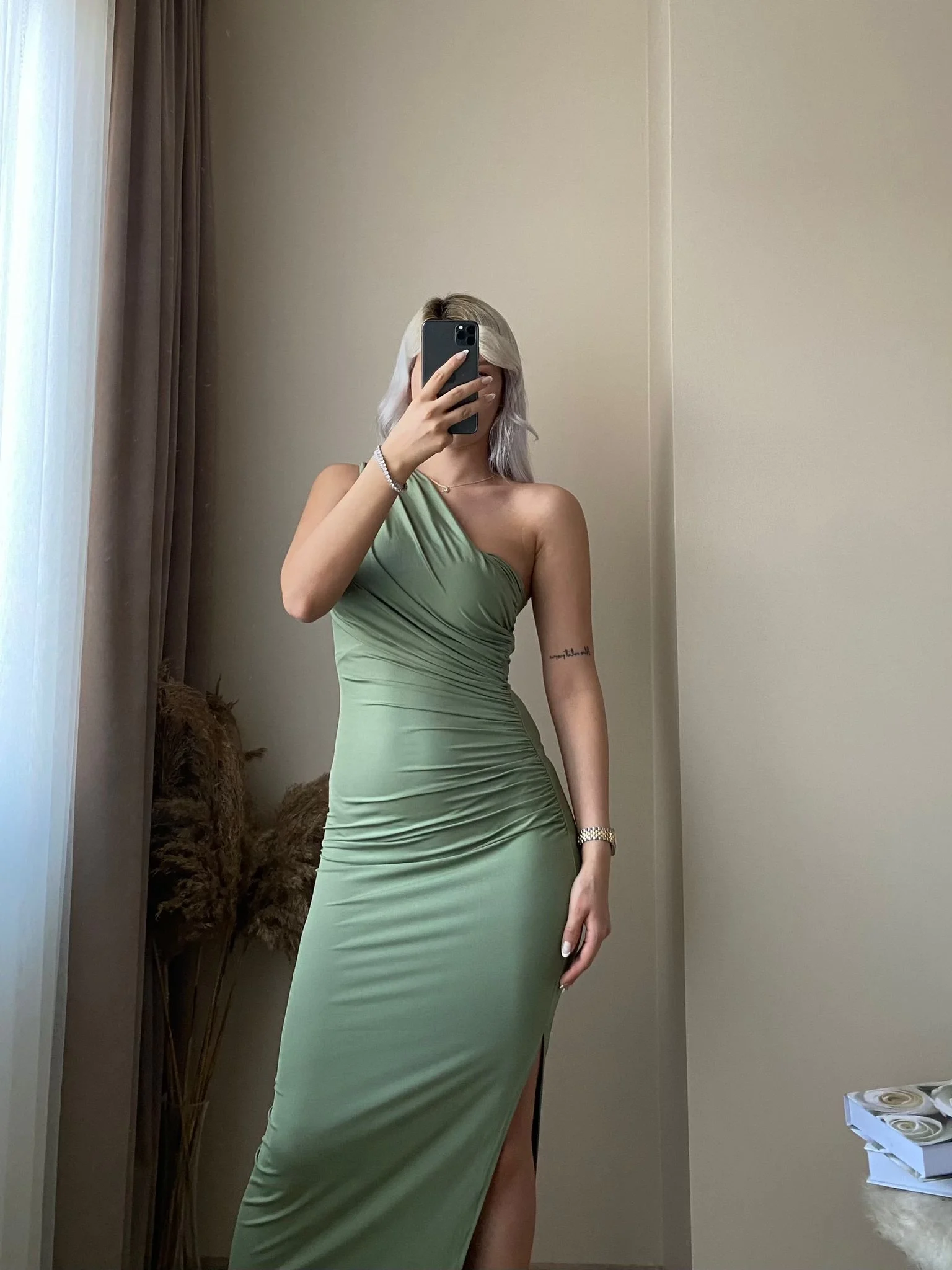 Omuz Detay Drapeli Elbise-Yeşil