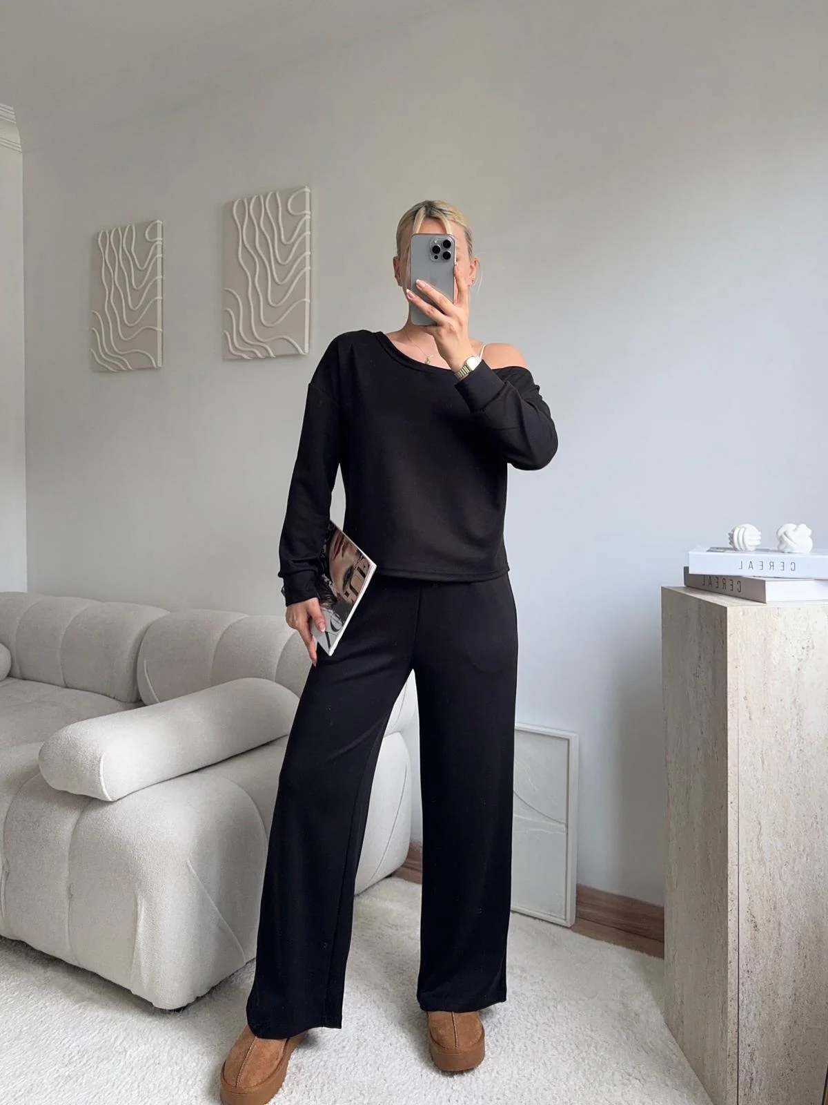 Omuz Detaylı Günlük Takım - SİYAH