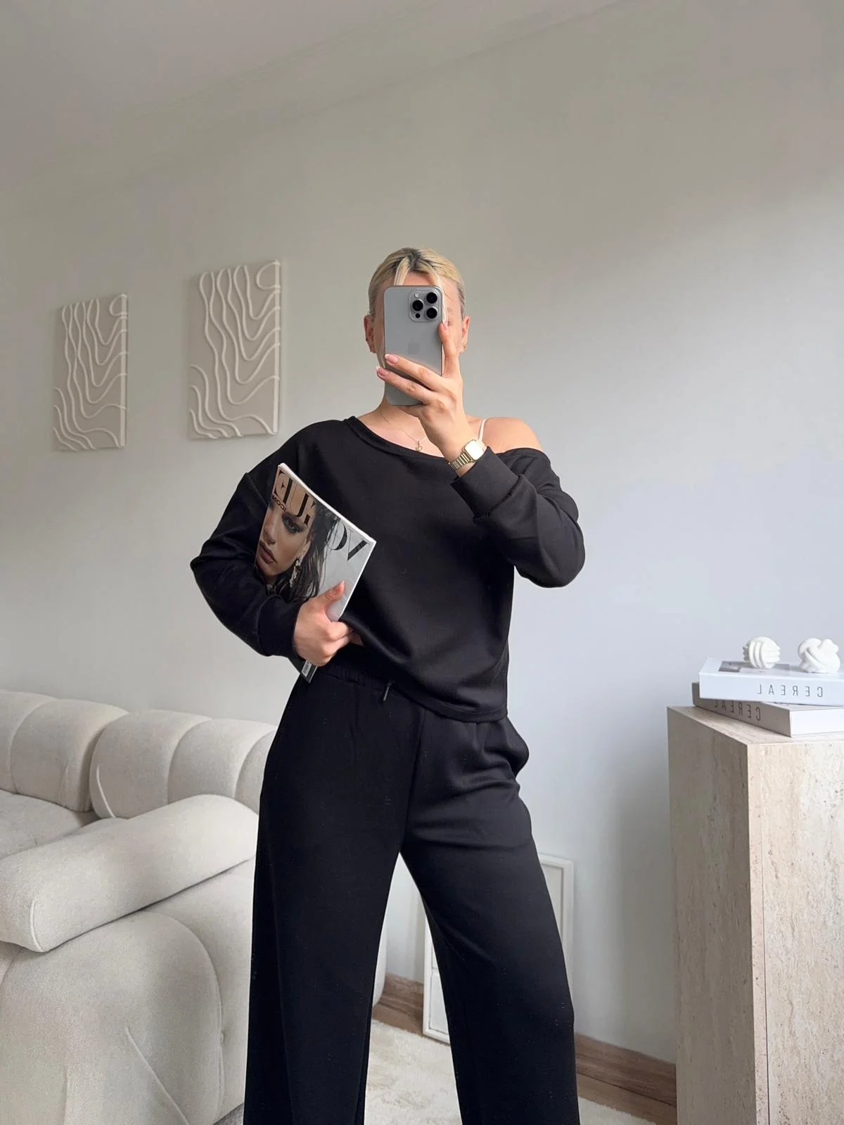 Omuz Detaylı Günlük Takım - SİYAH