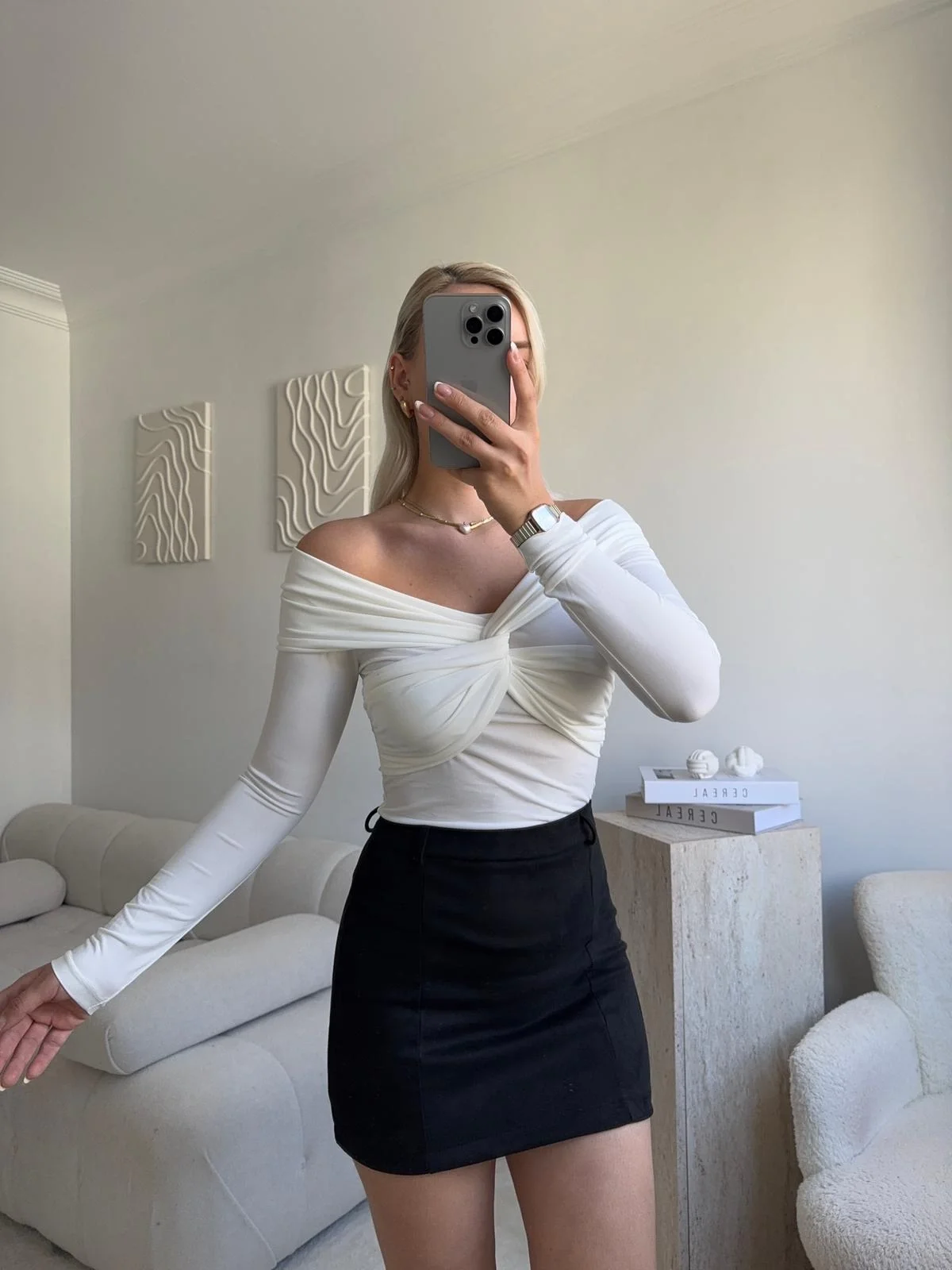 Önü Drapeli Madonna Bluz - BEYAZ