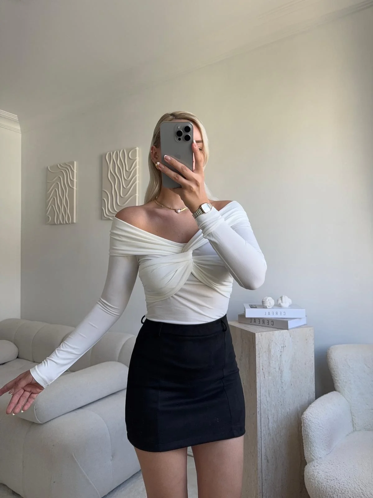 Önü Drapeli Madonna Bluz - BEYAZ