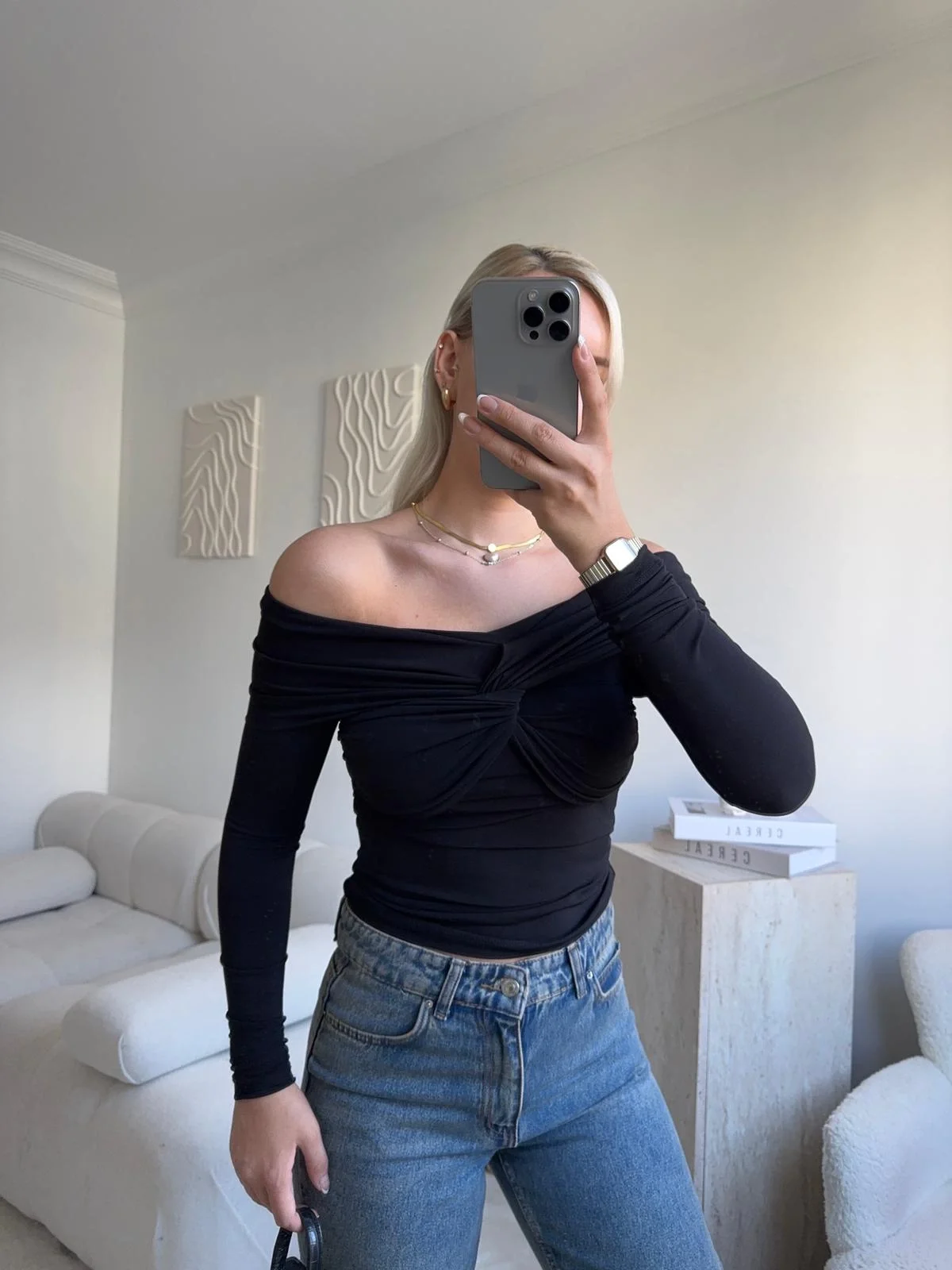 Önü Drapeli Madonna Bluz - SİYAH