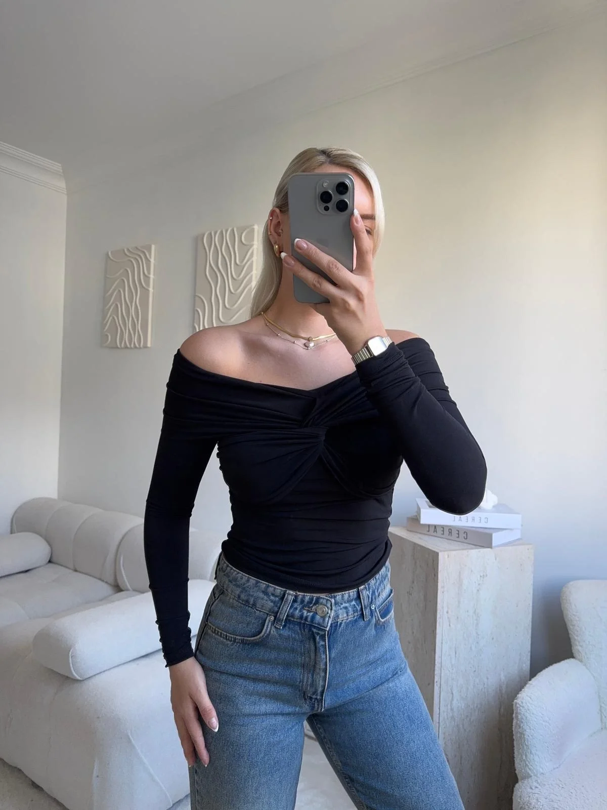 Önü Drapeli Madonna Bluz - SİYAH