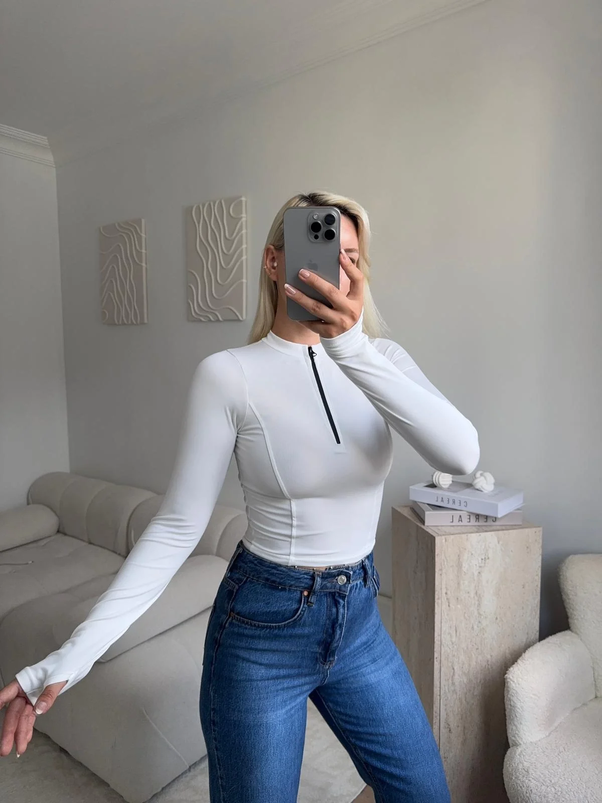 Parmak Geçmeli Fermuar Crop - BEYAZ