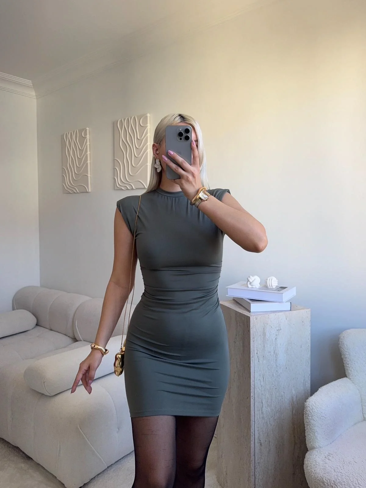 Sıfır Kol Büzgülü Elbise - HAKİ