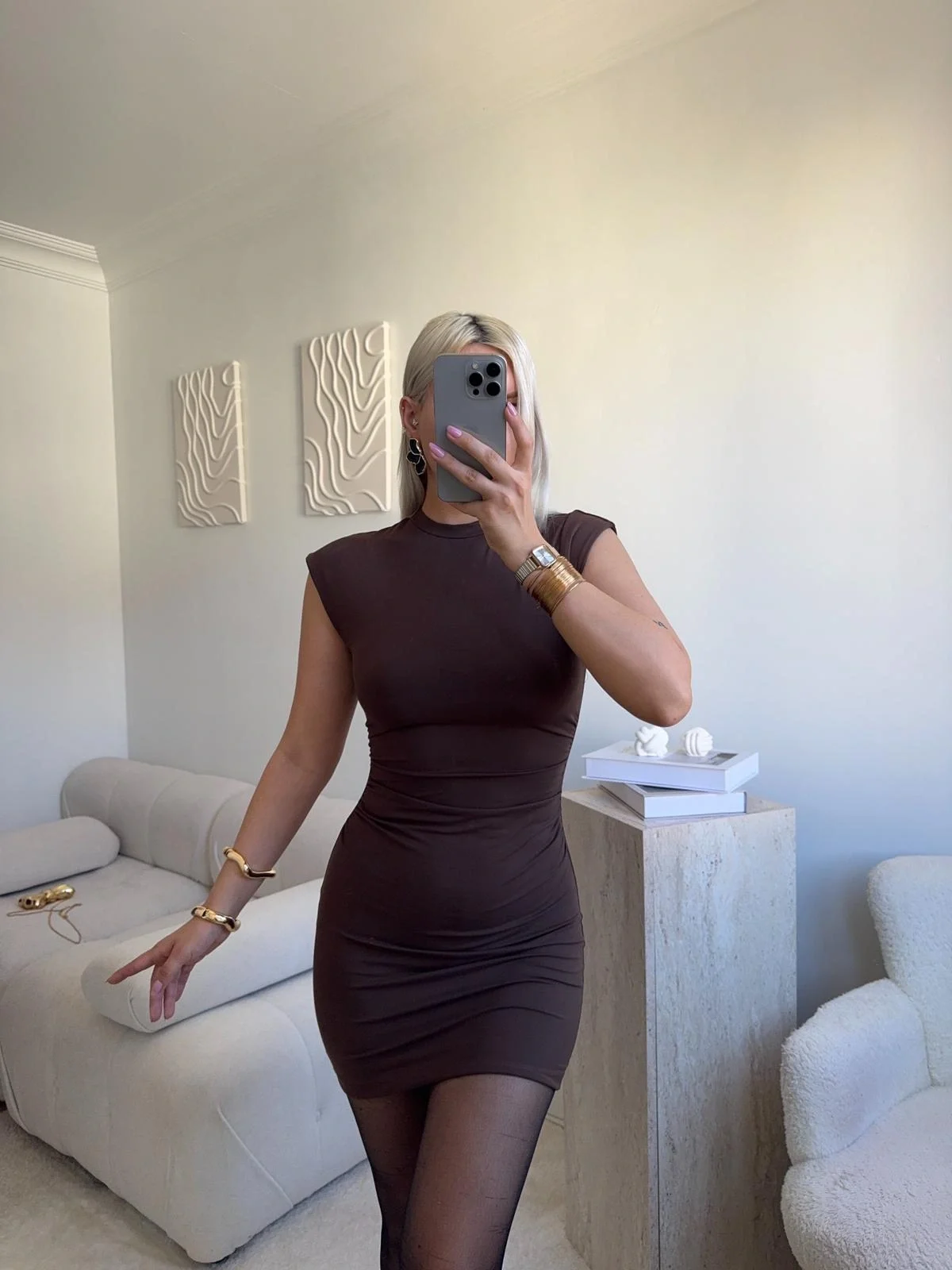 Sıfır Kol Büzgülü Elbise - KAHVE