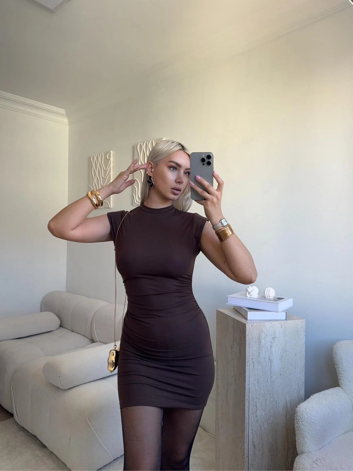 Sıfır Kol Büzgülü Elbise - KAHVE