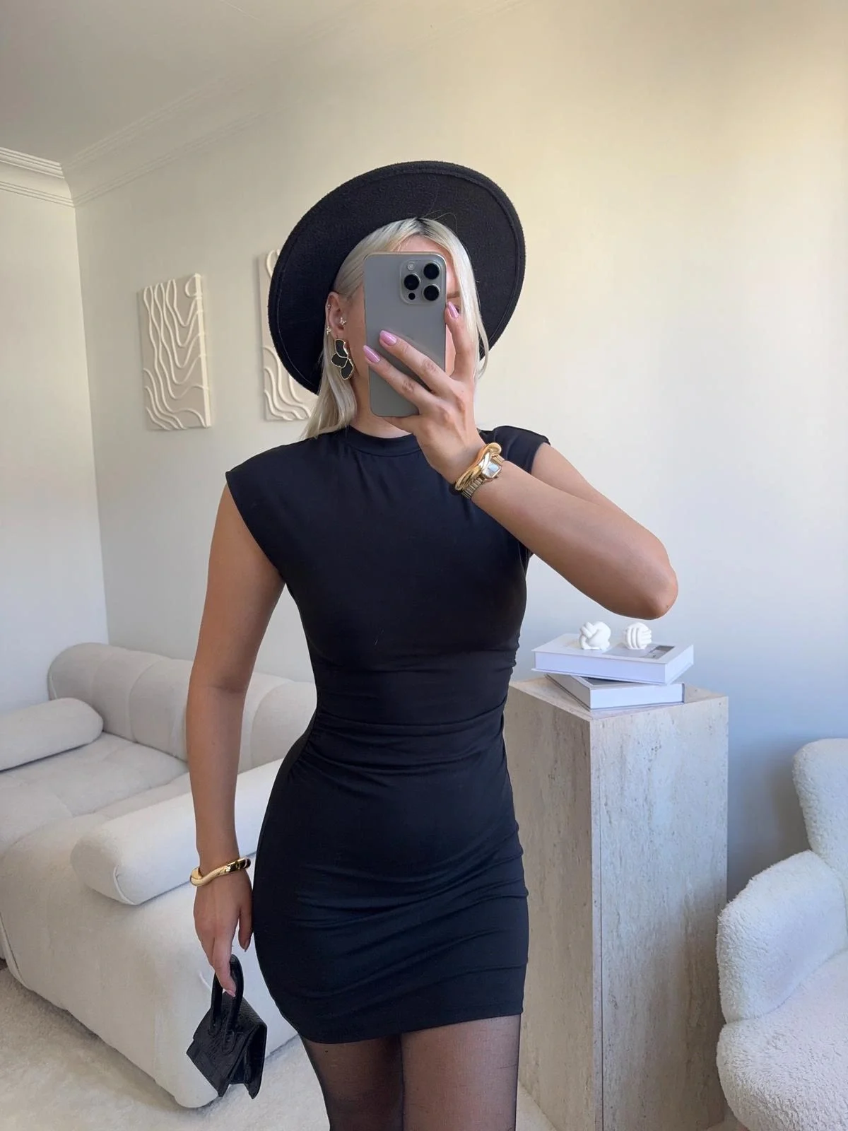 Sıfır Kol Büzgülü Elbise - SİYAH