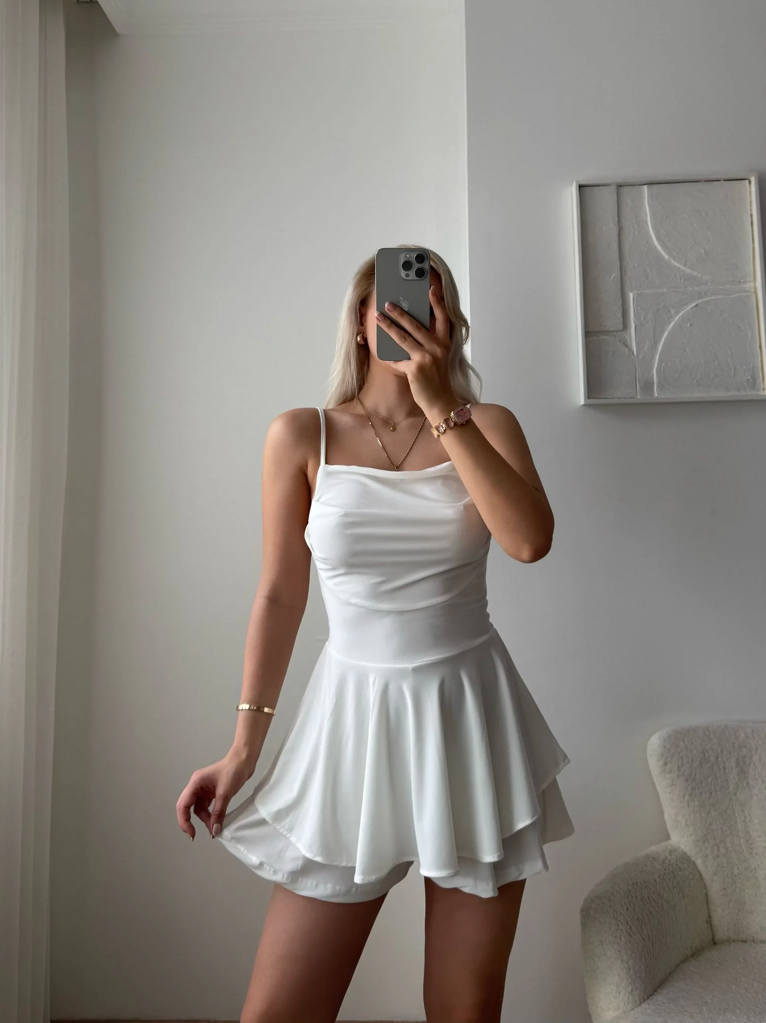 Sırt Dekolte Askılı Şortlu Elbise-BEYAZ