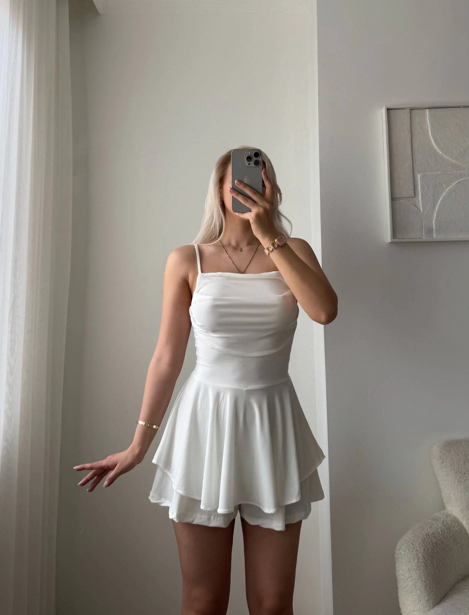 Sırt Dekolte Askılı Şortlu Elbise-BEYAZ