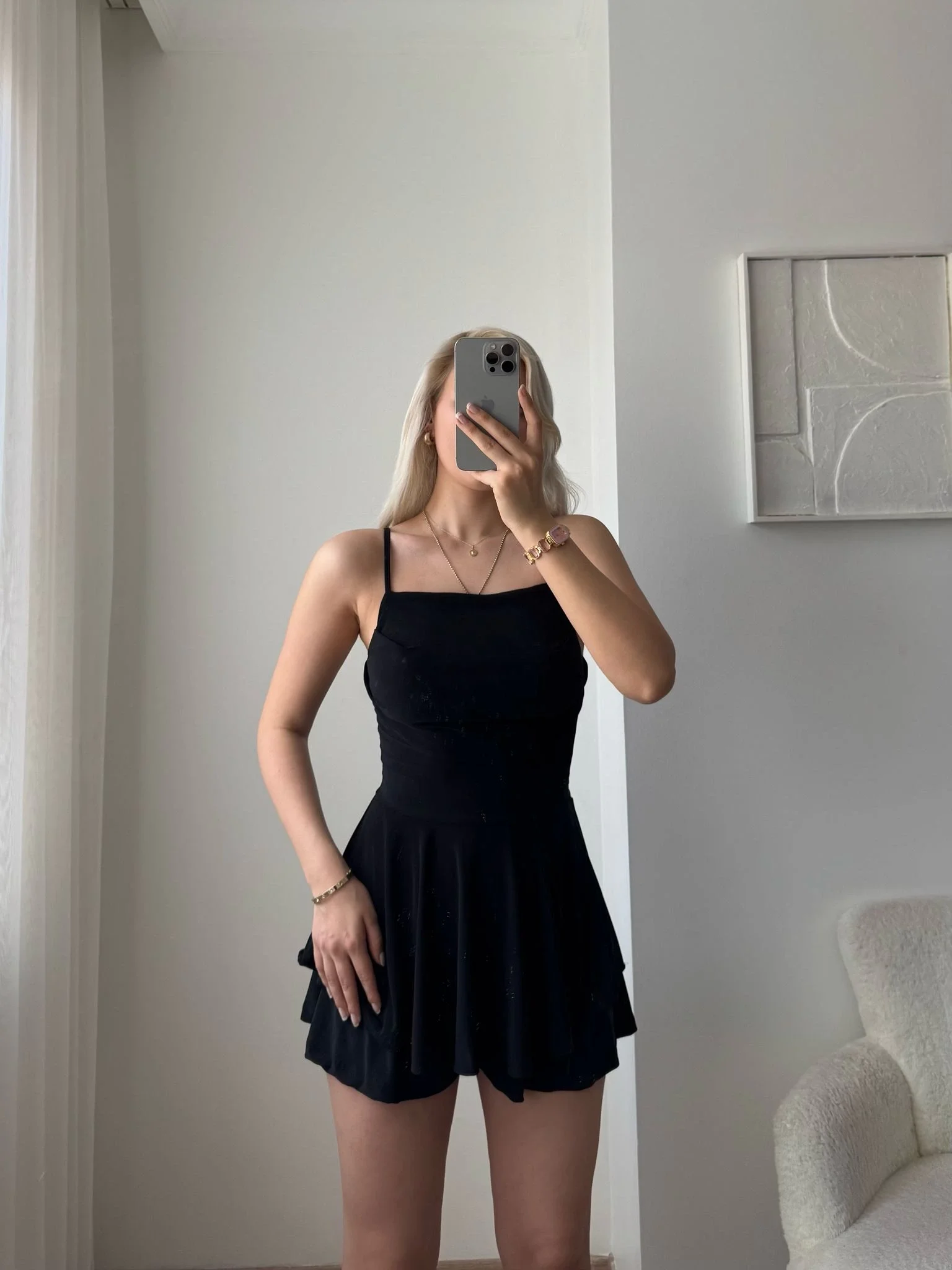 Sırt Dekolte Askılı Şortlu Elbise-SİYAH