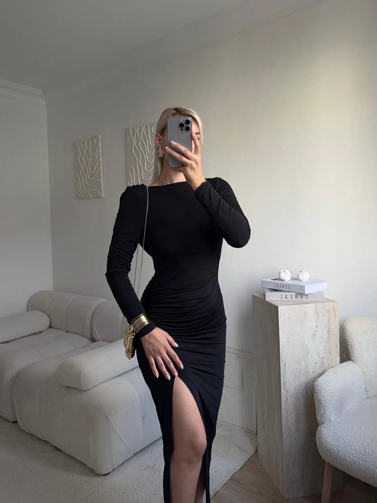 Sırt Dekolte Derin Yırtmaç Elbise - SİYAH