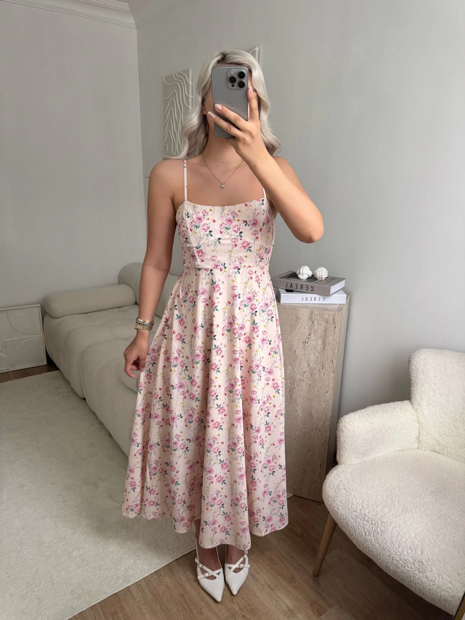 Smock Sırt Detaylı Çiçekli Elbise - AÇIK PUDRA