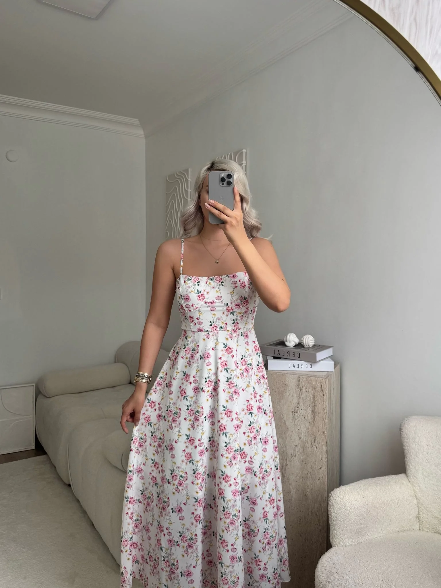 Smock Sırt Detaylı Çiçekli Elbise - BEYAZ