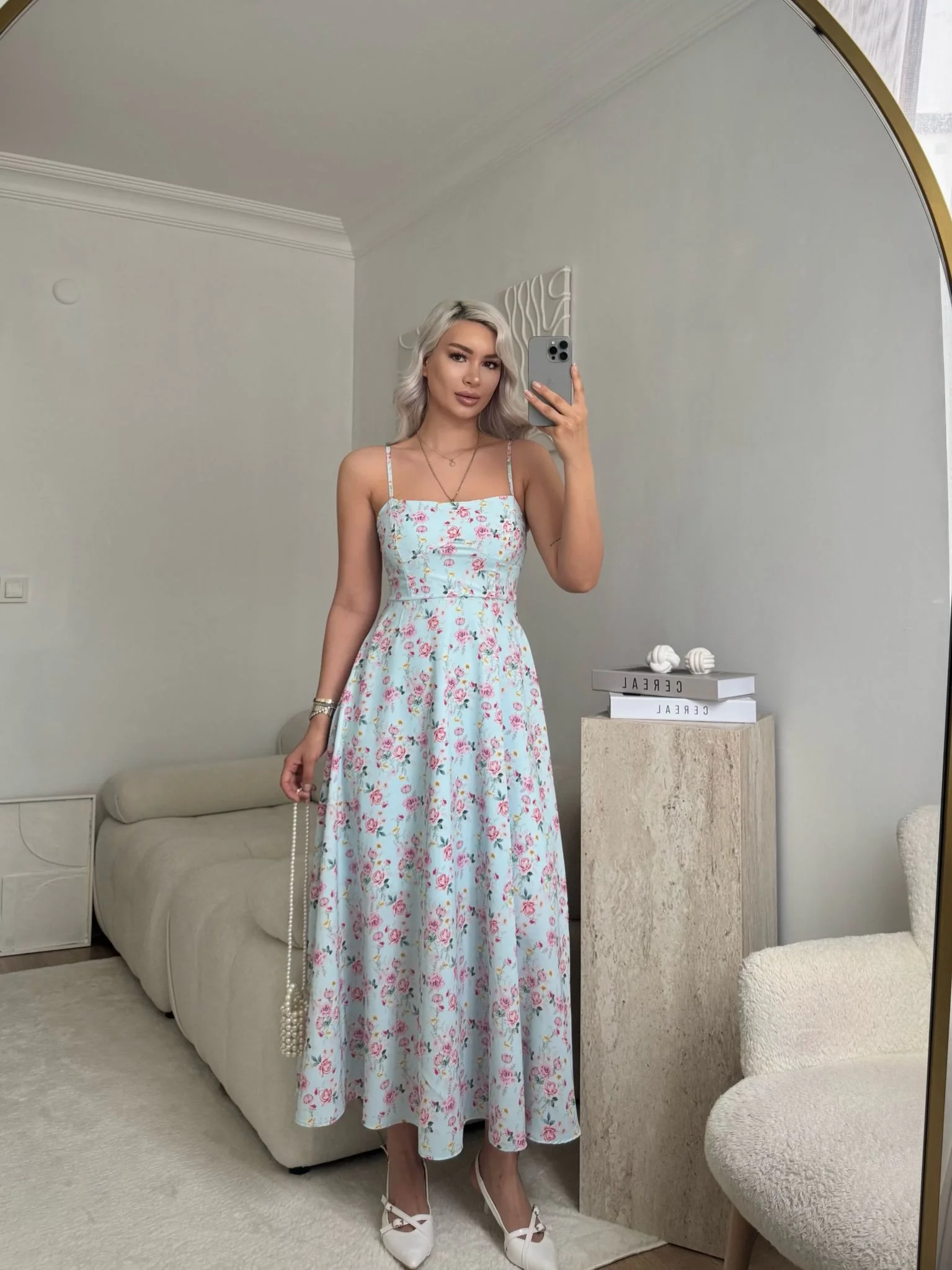 Smock Sırt Detaylı Çiçekli Elbise - MAVİ