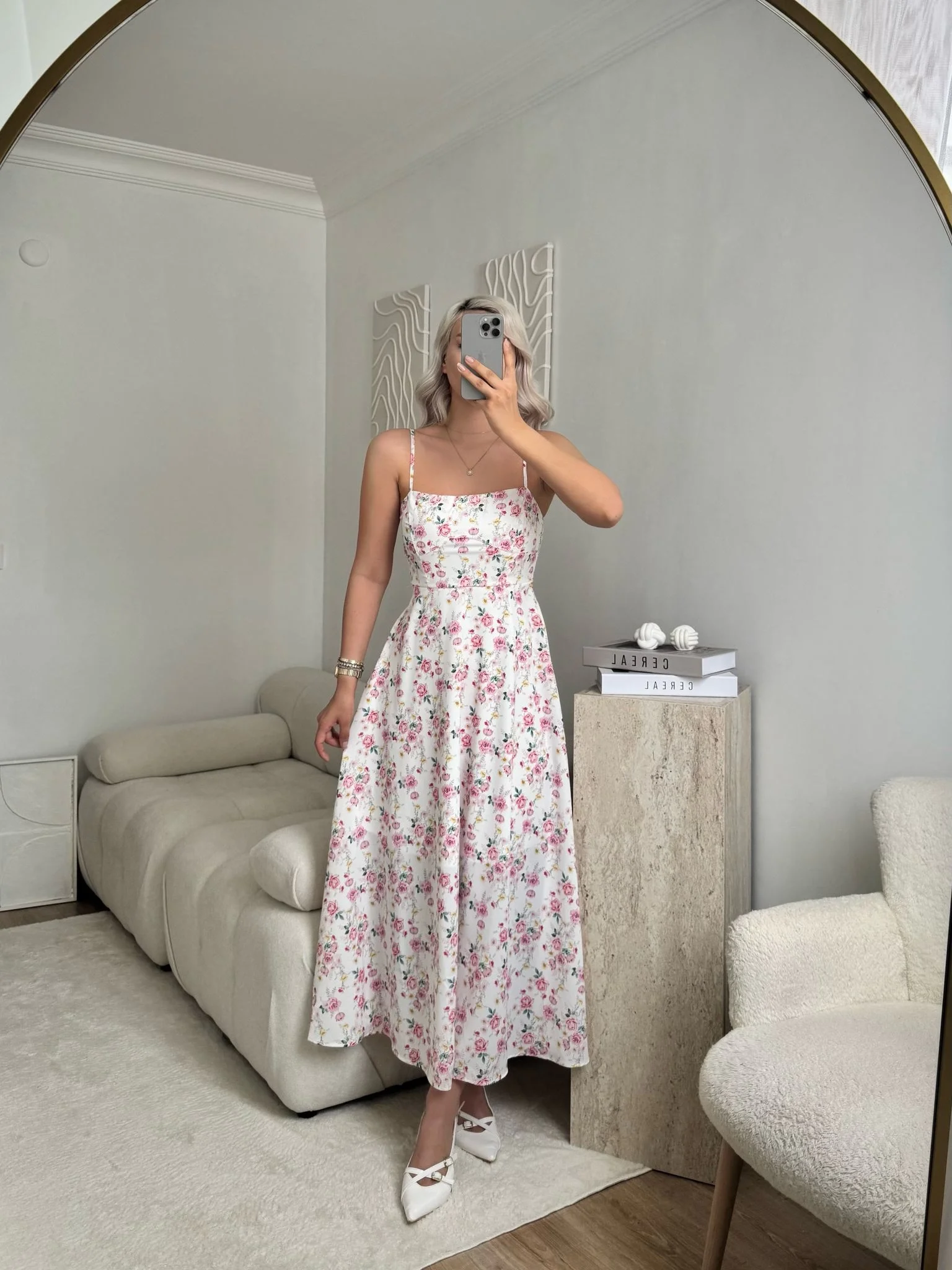 Smock Sırt Detaylı Çiçekli Elbise - BEYAZ