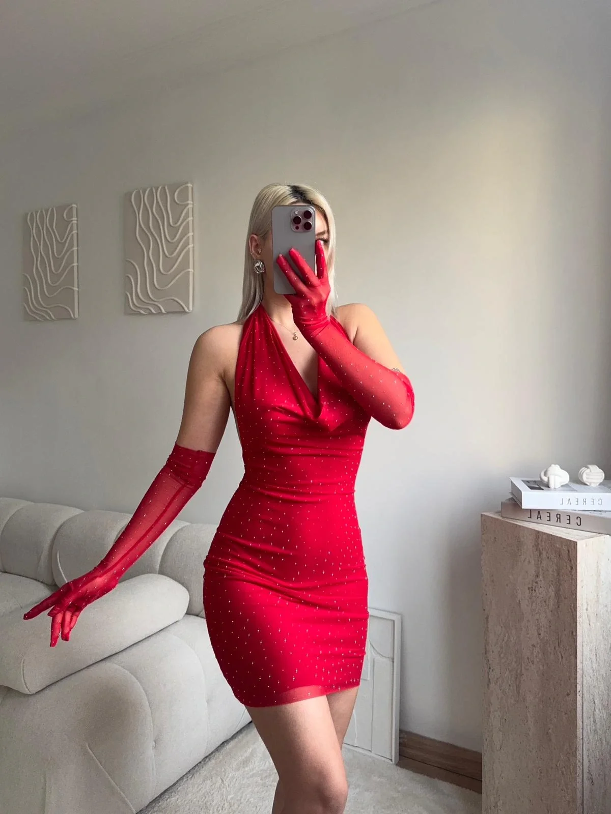 Taşlı Eldivenli Elbise - KIRMIZI