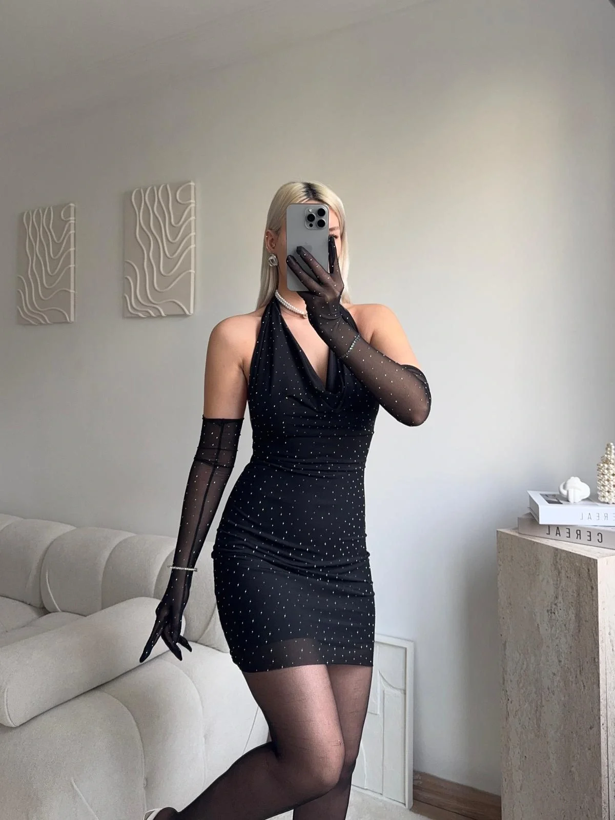 Taşlı Eldivenli Elbise - SİYAH