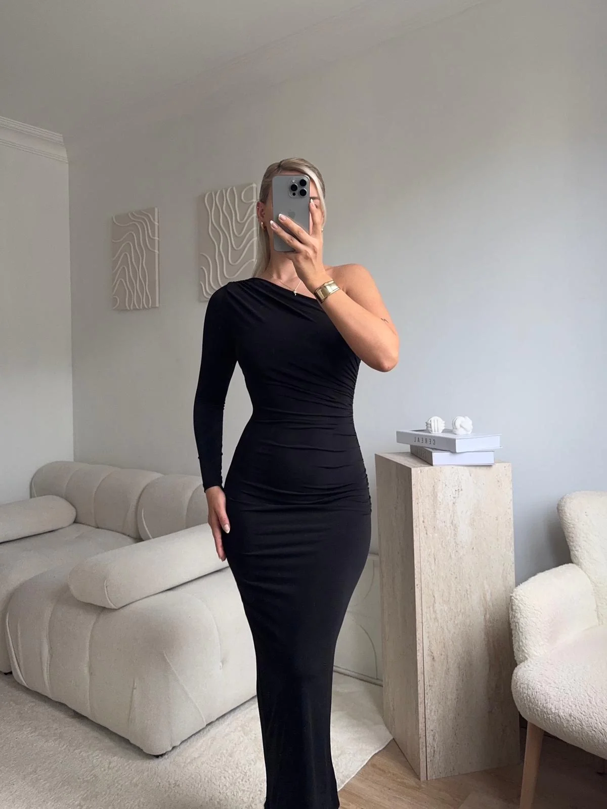 Tek Omuz Drapeli Elbise - SİYAH