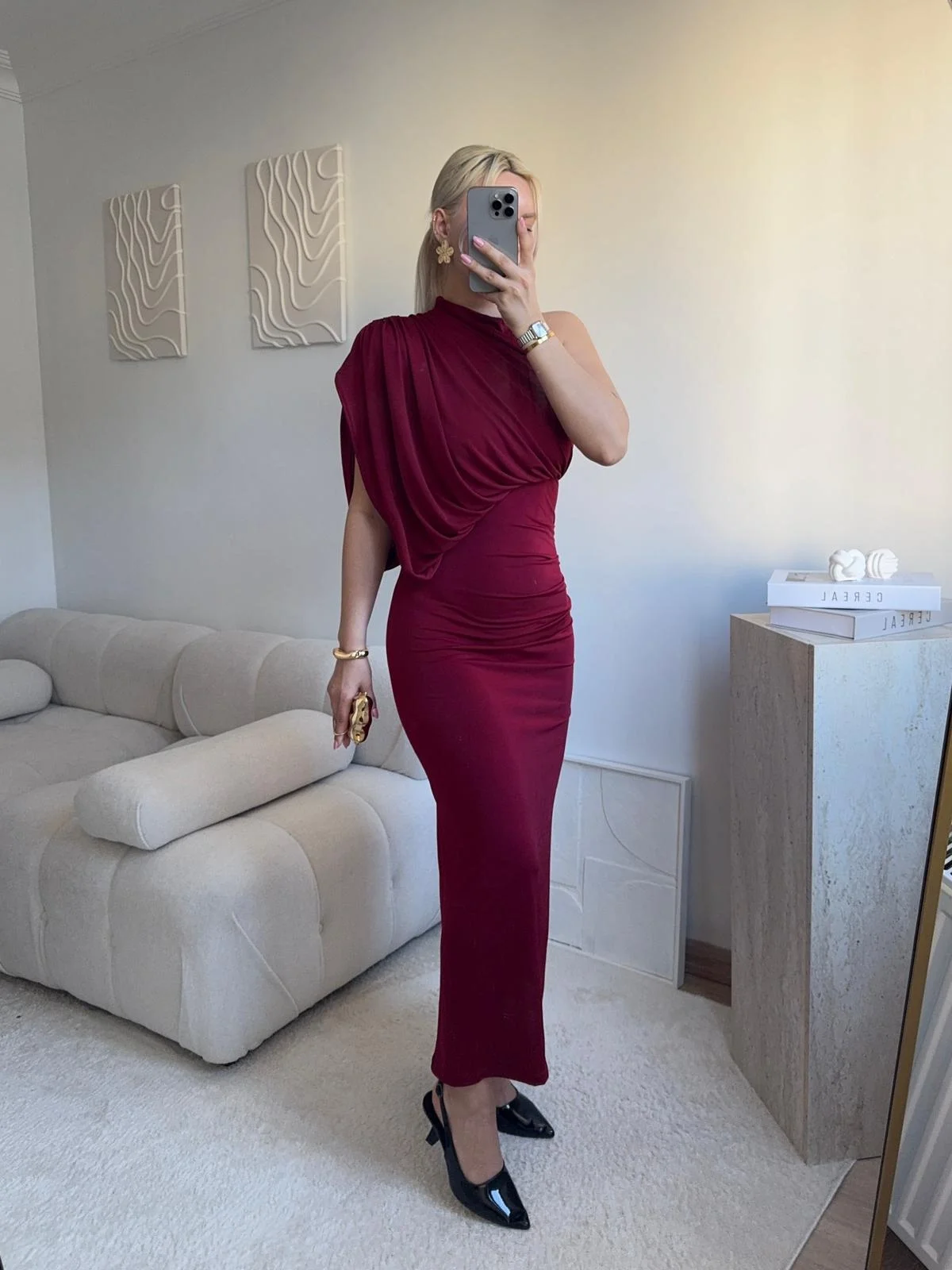 Tek Omuz Drapeli Vücuda Oturan Midi Elbise - BORDO