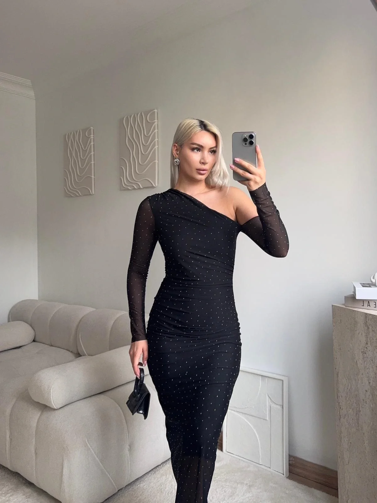 Tek Omuz Kol Tül Taşlı Elbise - SİYAH