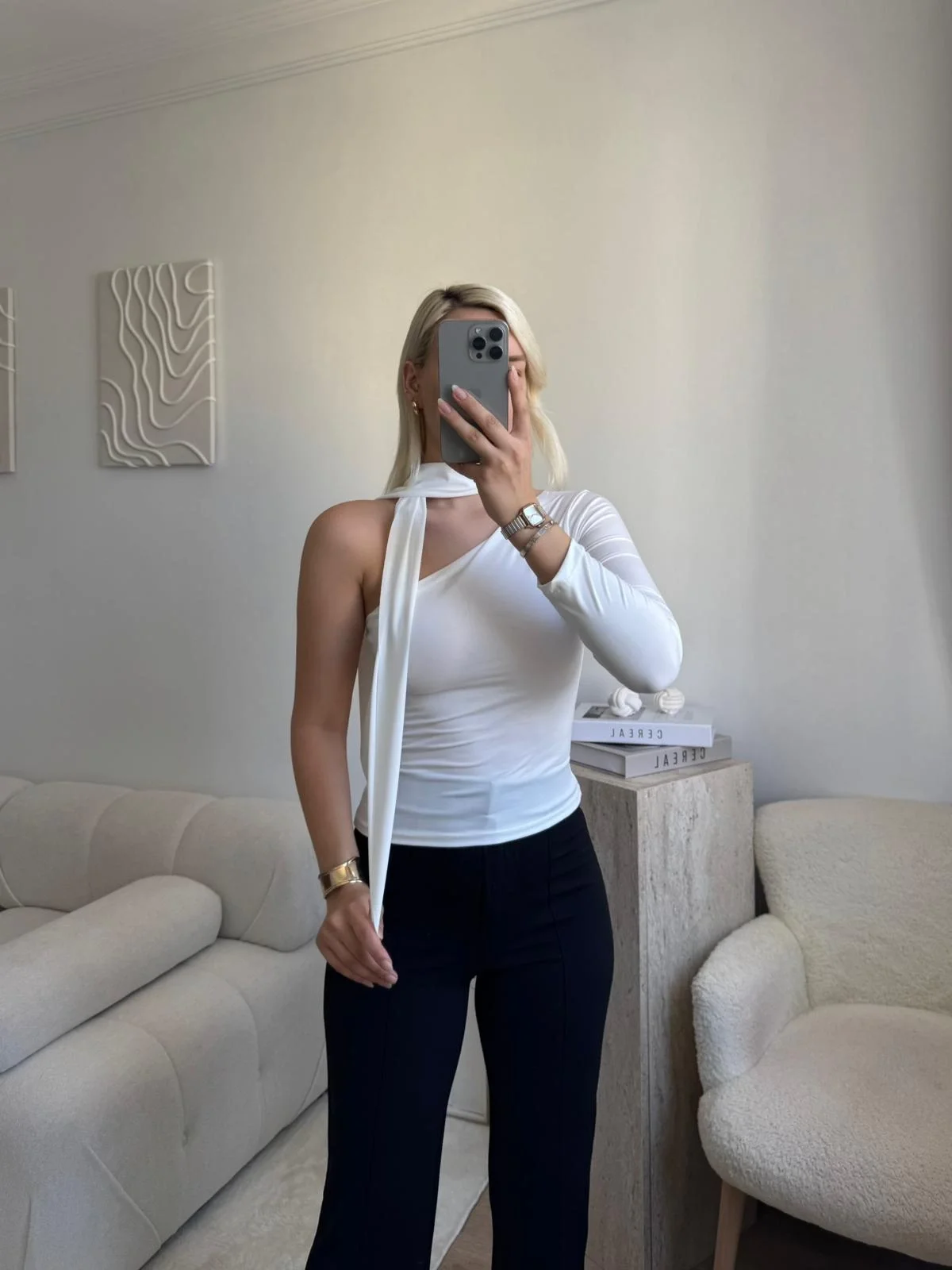 Tek Omuz Şal Detaylı Bluz - BEYAZ